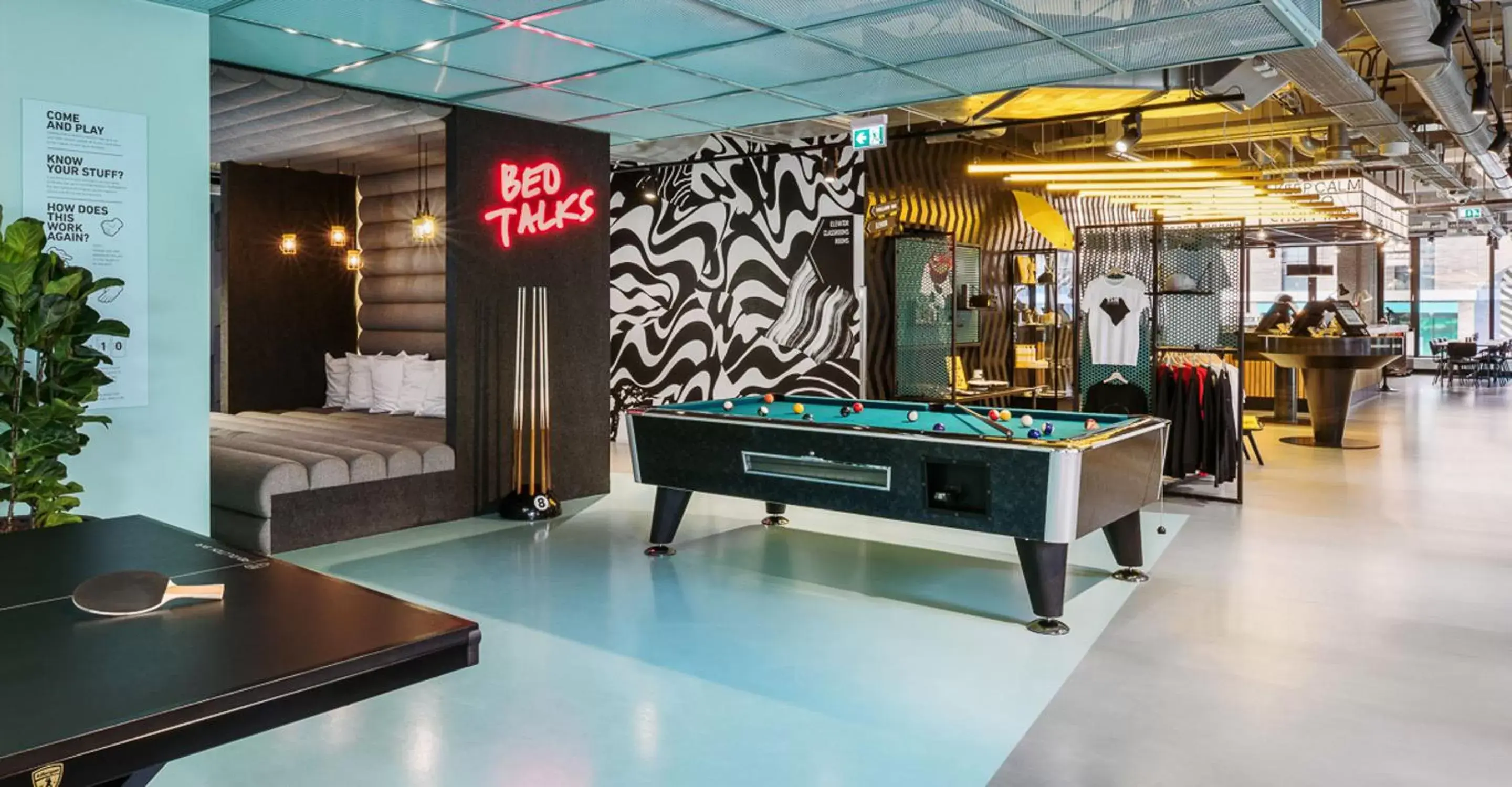 Lobby or reception, Billiards in The Social Hub Amsterdam West