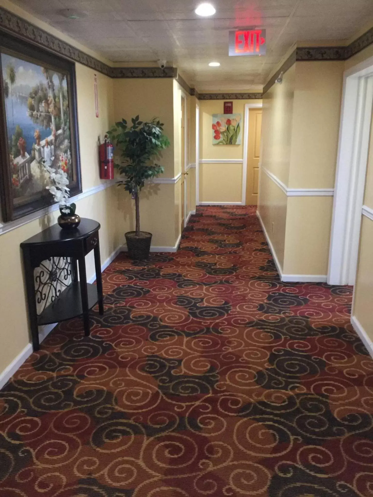 Decorative detail in Red Carpet Inn-Bridgeton/Vineland