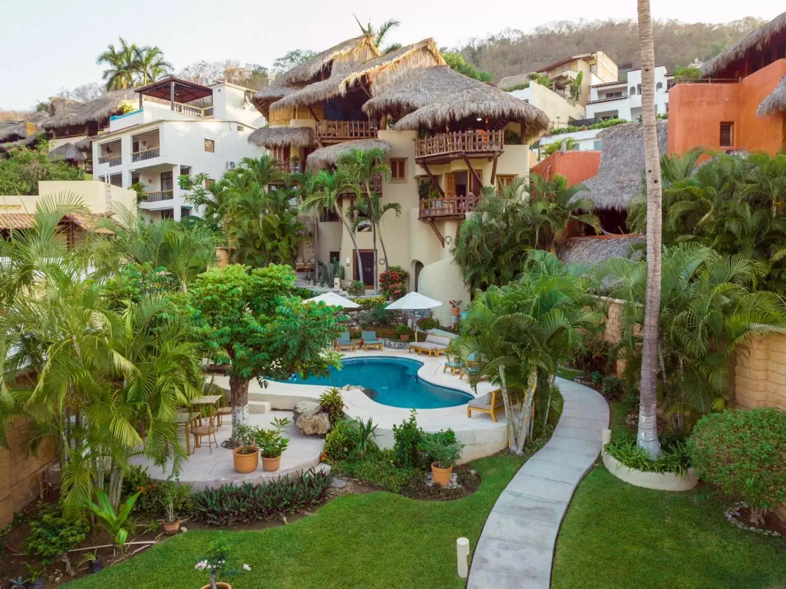 Garden, Pool View in La Villa Luz (sólo adultos)