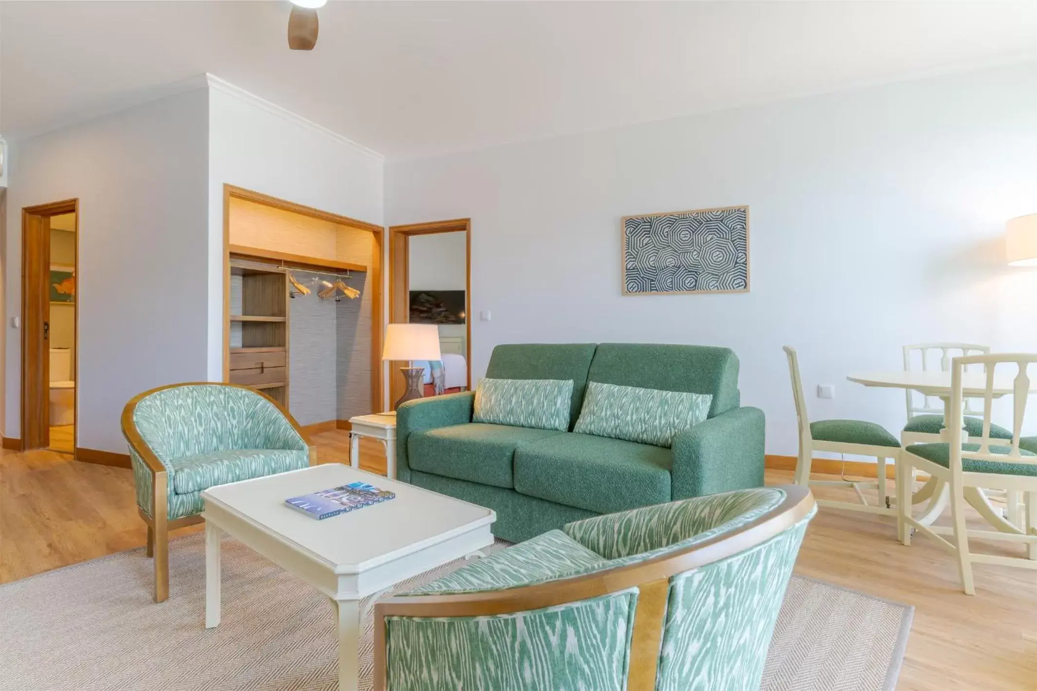 Living room, Seating Area in Pestana Vila Lido Madeira Ocean Hotel