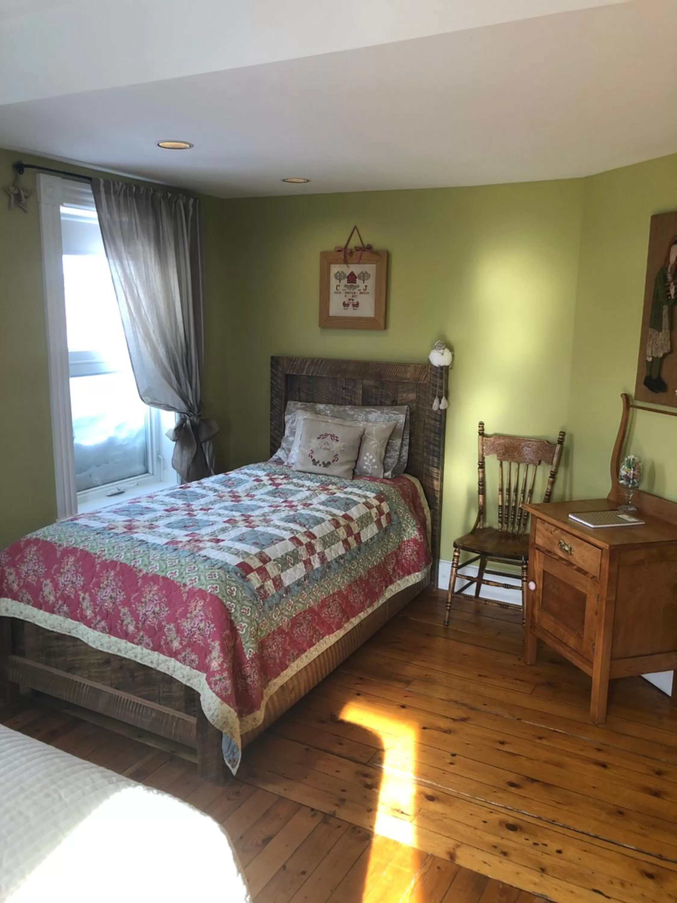 Bed in Auberge d'Anjou-Cocooning Café