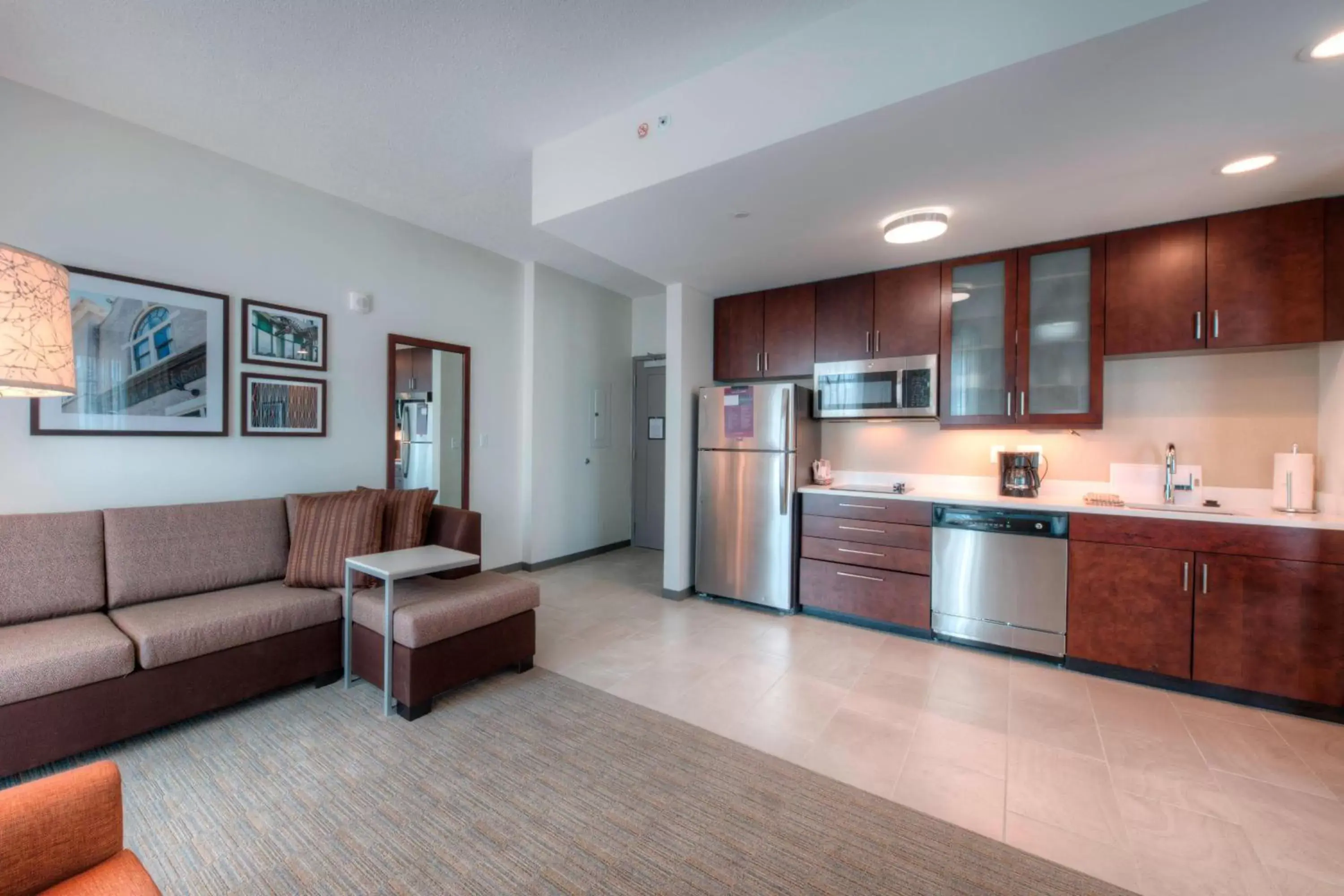 Kitchen or kitchenette, Kitchen/Kitchenette in Residence Inn by Marriott Raleigh Downtown