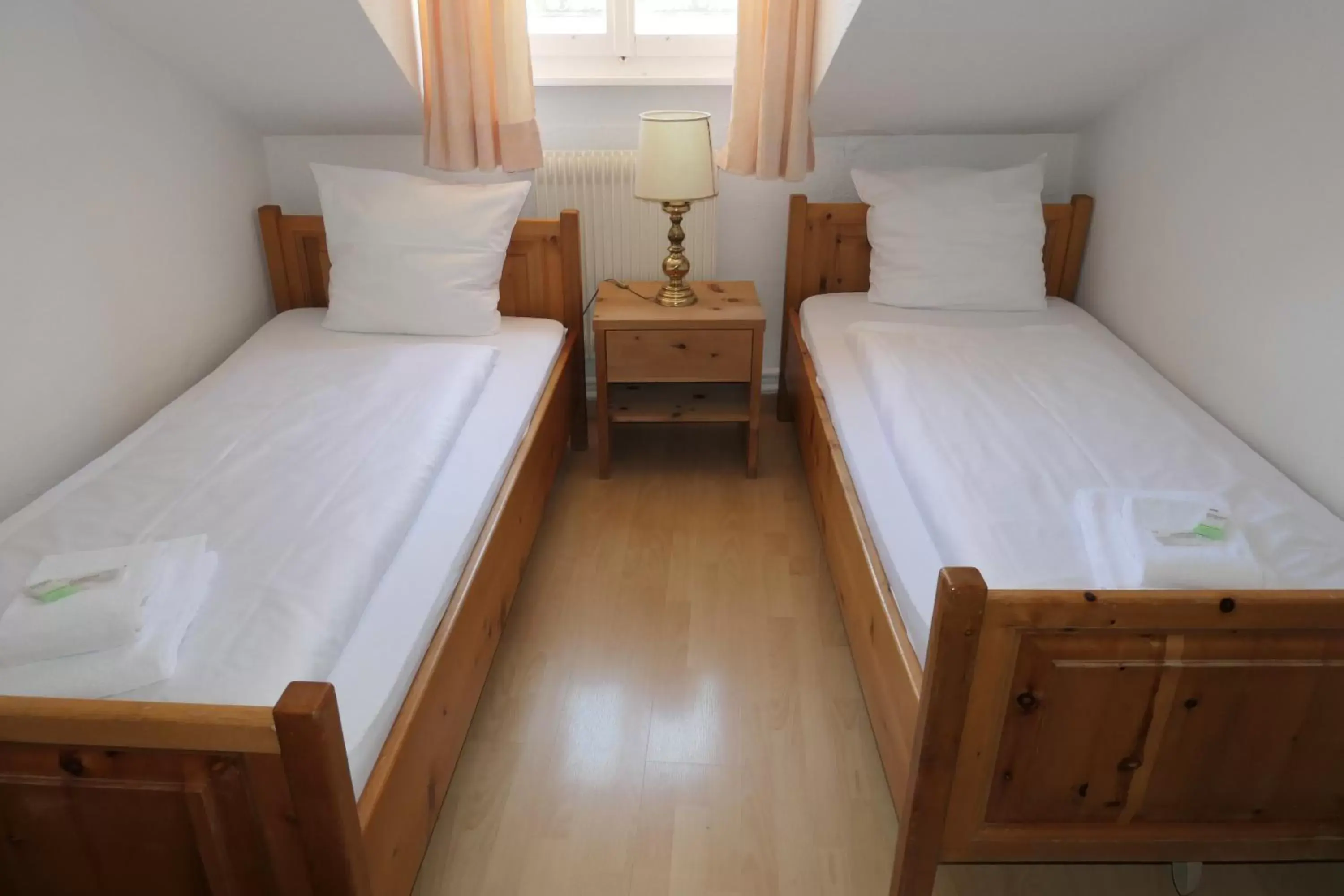 Twin Room with Shared Bathroom in Hotel Franziskaner Twin Room with Shared Bathroom in Hotel Franziskaner