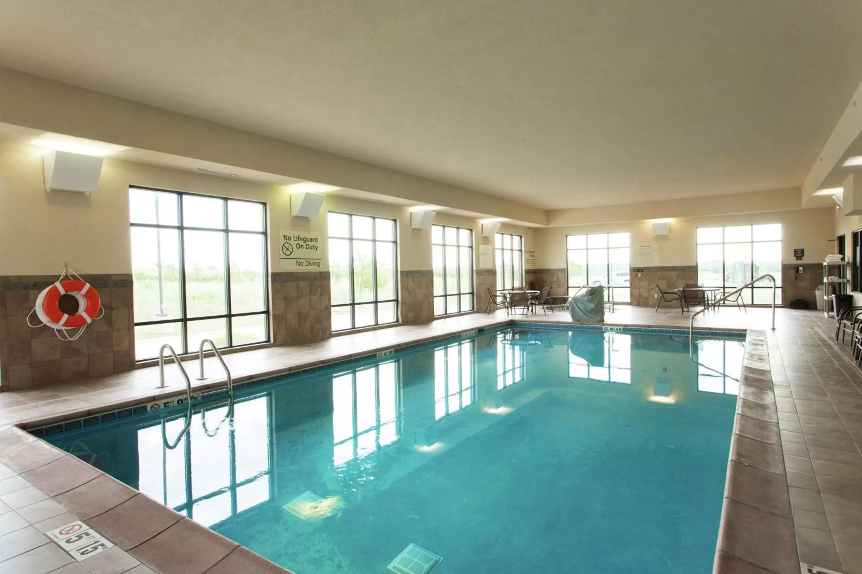 Pool view, Swimming Pool in Hampton Inn & Suites Ankeny
