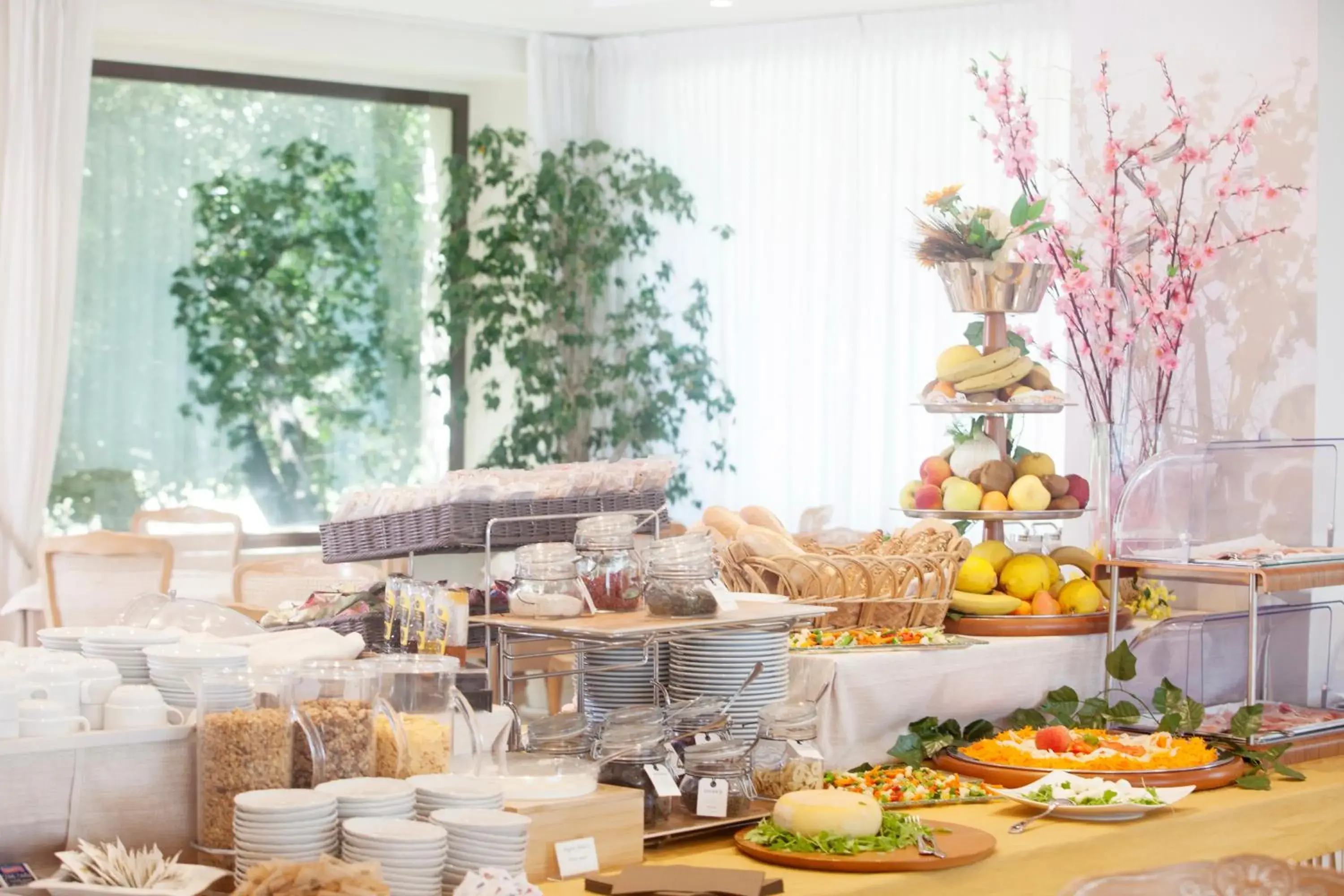 Buffet breakfast in Baia D'Argento Buffet breakfast in Baia D'Argento