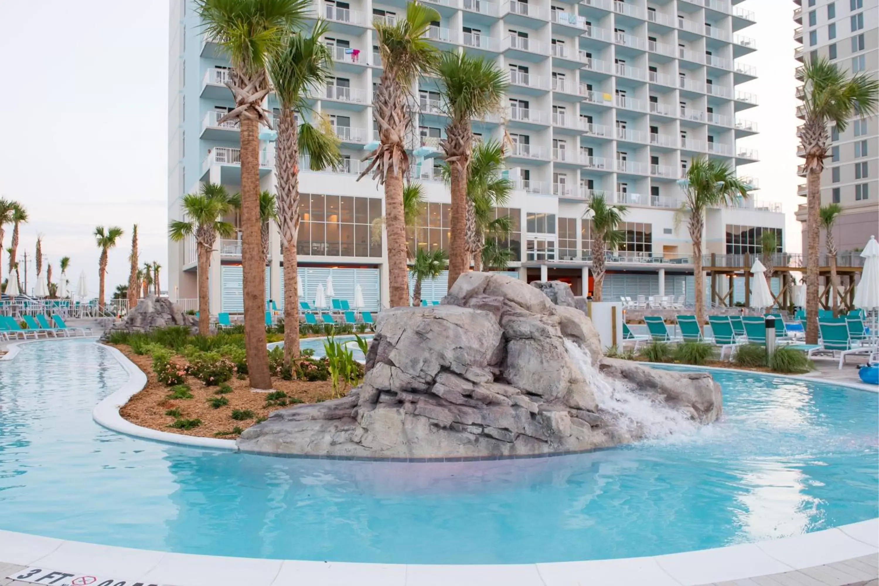 Beach in Fairfield by Marriott Inn & Suites Pensacola Beach