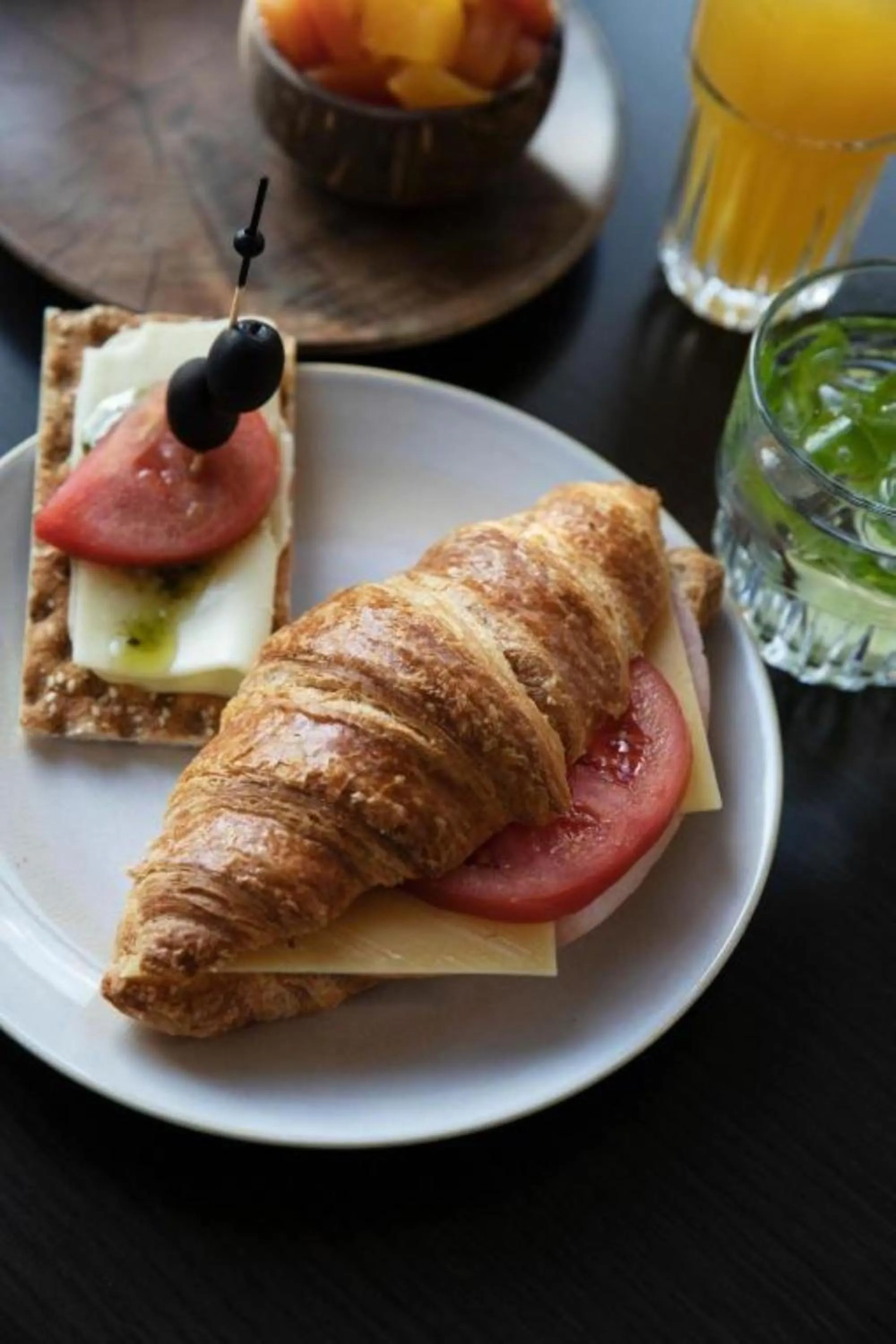 Food and drinks in Quentin Arrive Hotel