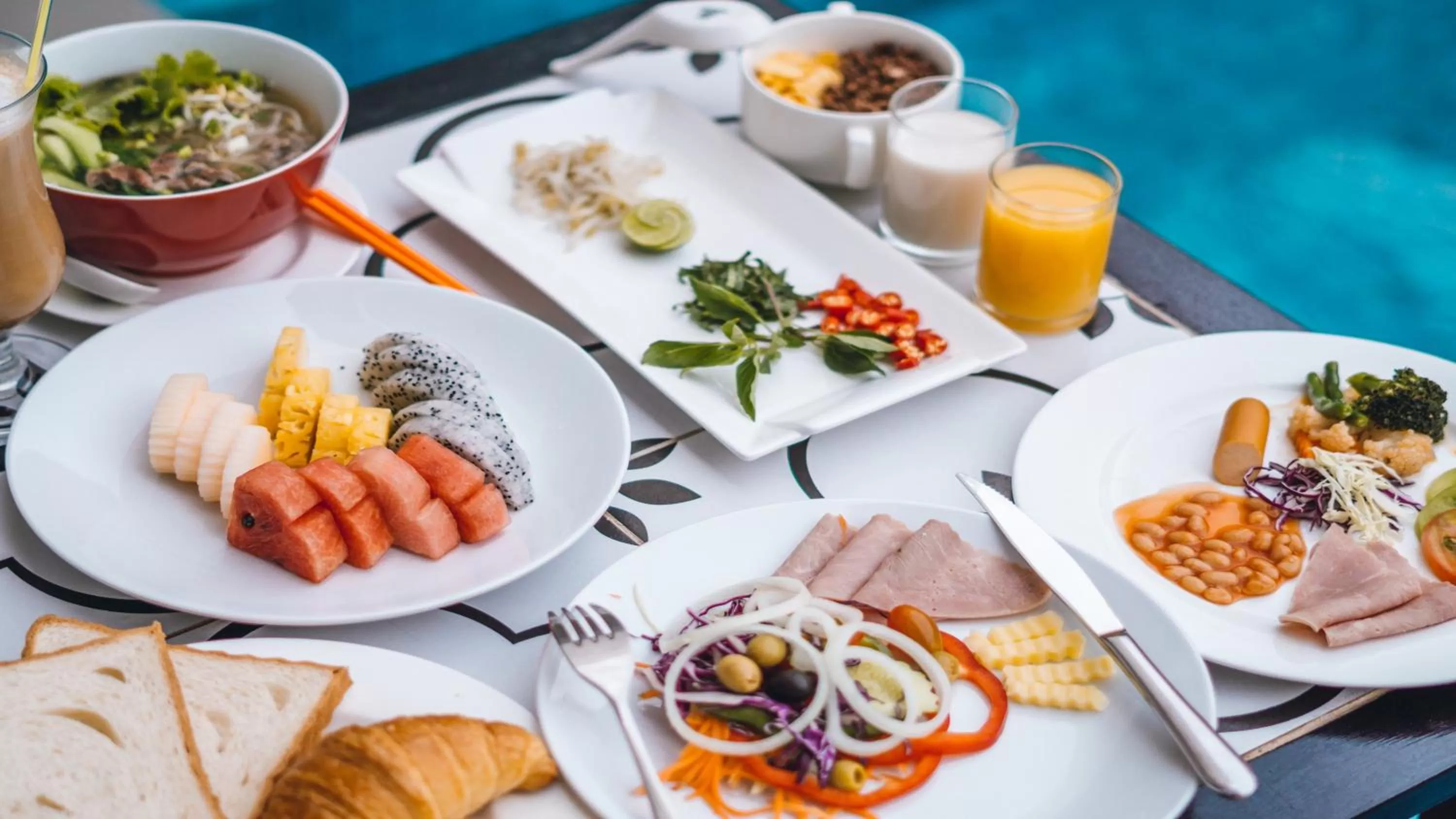 Restaurant/places to eat in Angkor Aurora