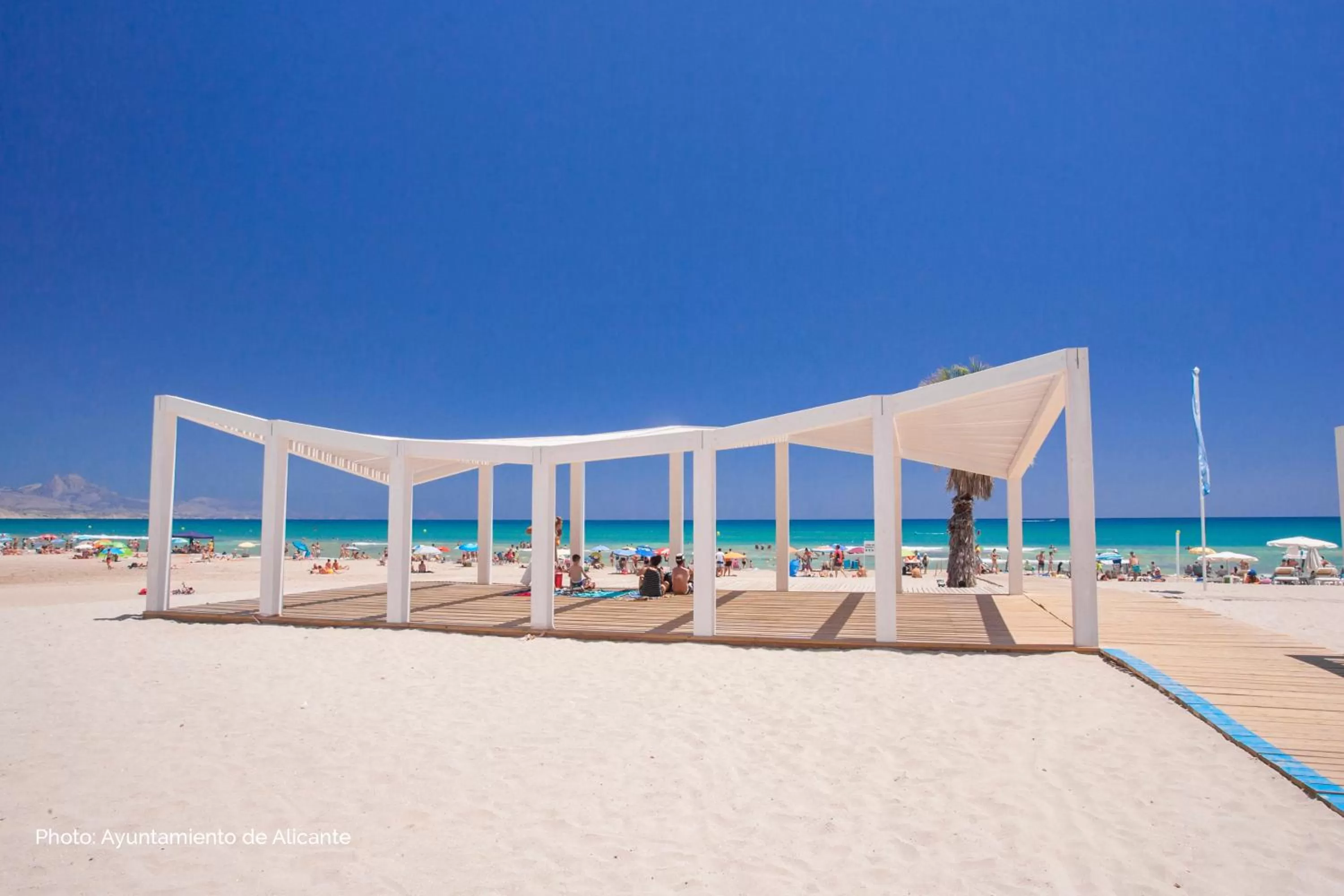 Beach in Hotel Alicante Golf
