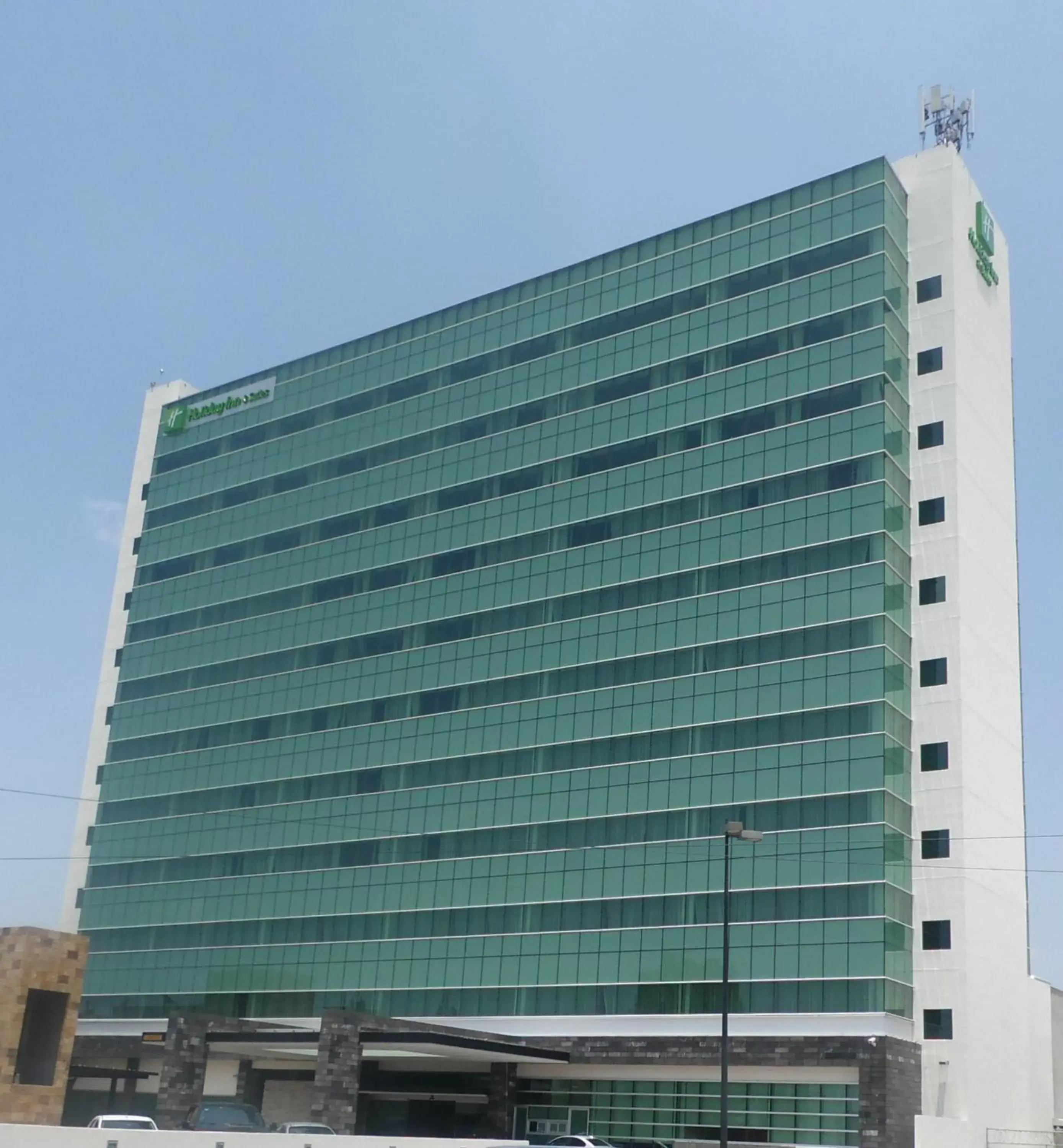 Property Building in Holiday Inn & Suites Plaza Mayor, an IHG Hotel