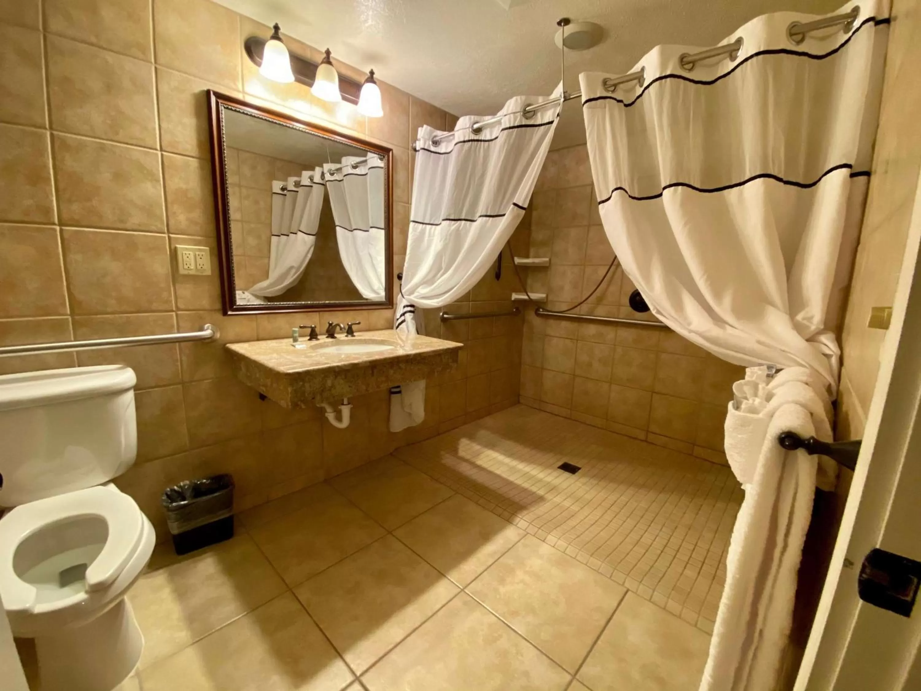 Bathroom in Best Western Sheridan Center