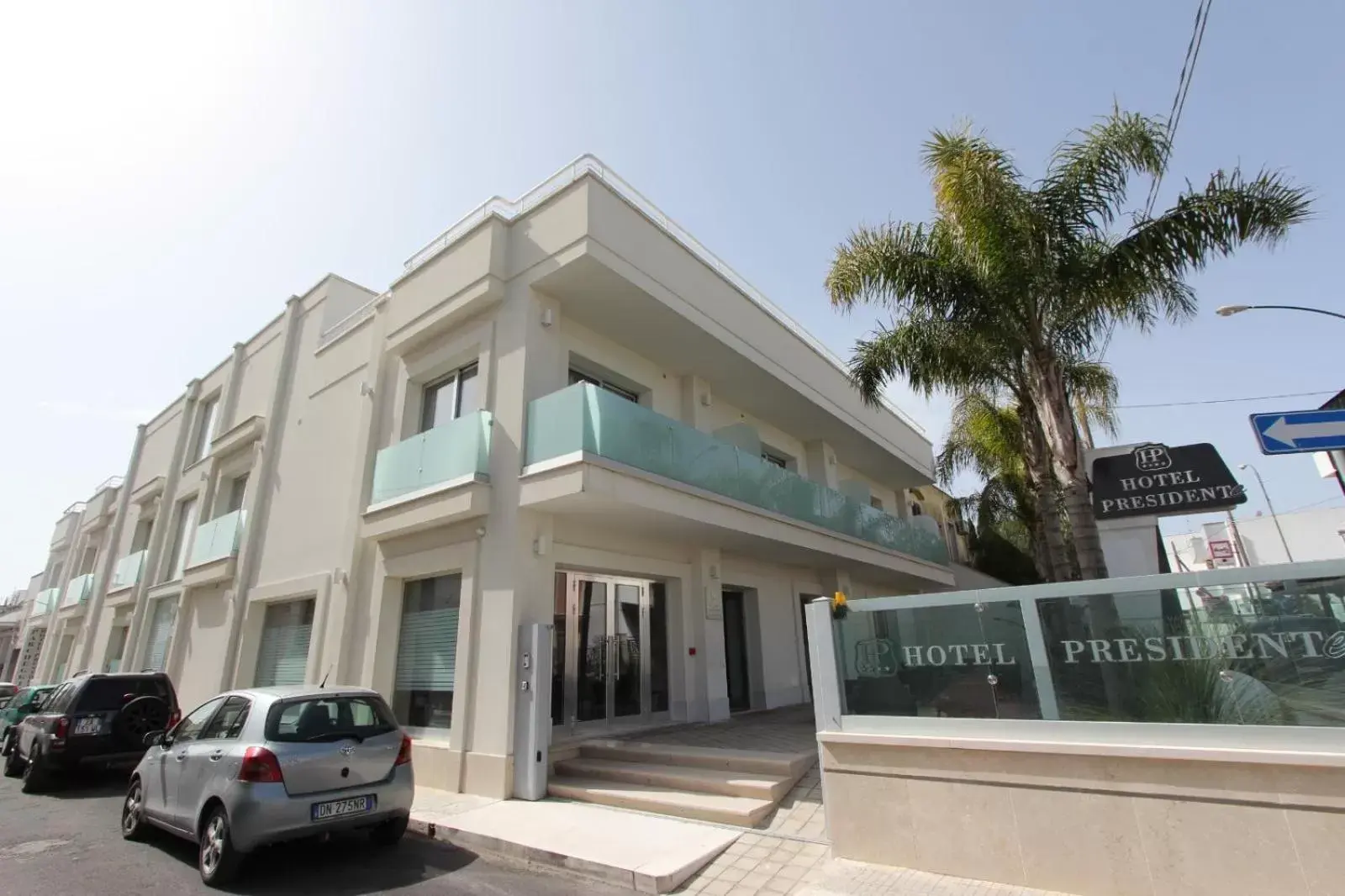 Facade/entrance, Property Building in Hotel Presidente