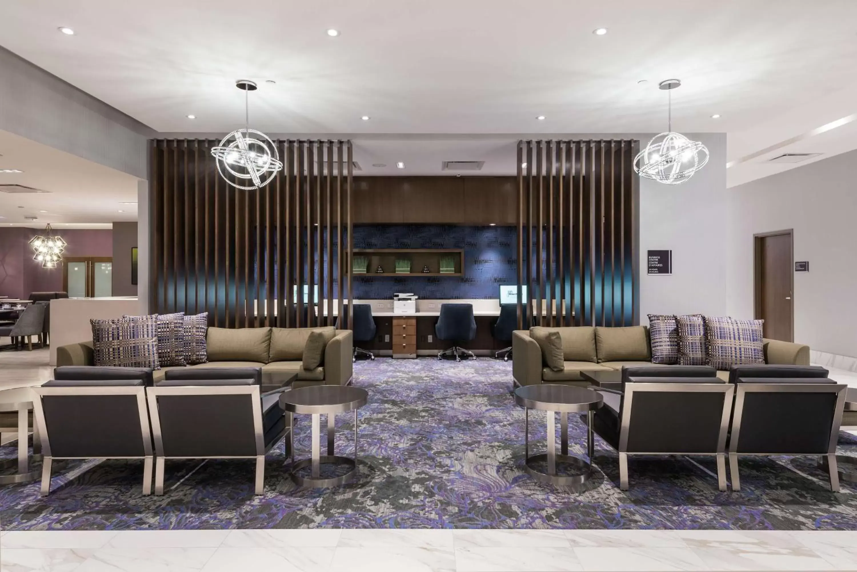 Lobby or reception in Hilton Garden Inn Ottawa Downtown