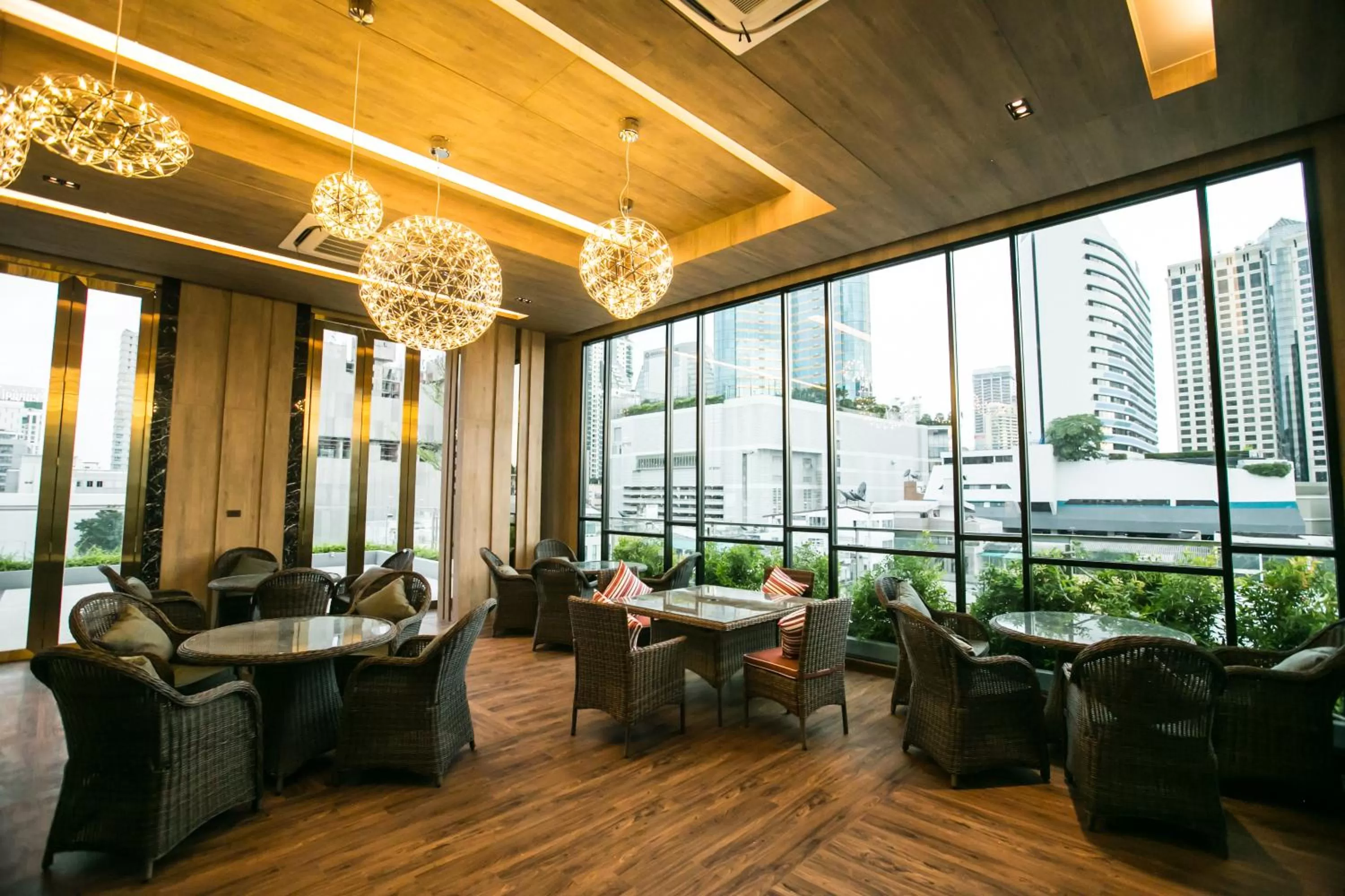 Day in Arte Hotel - SHA Extra Plus