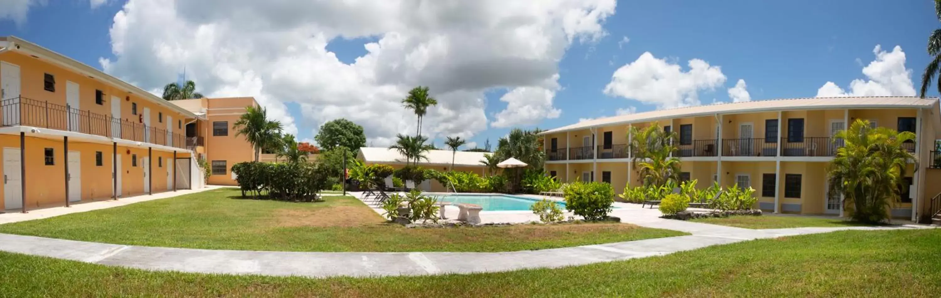 Property Building in Orange Hill Beach Inn