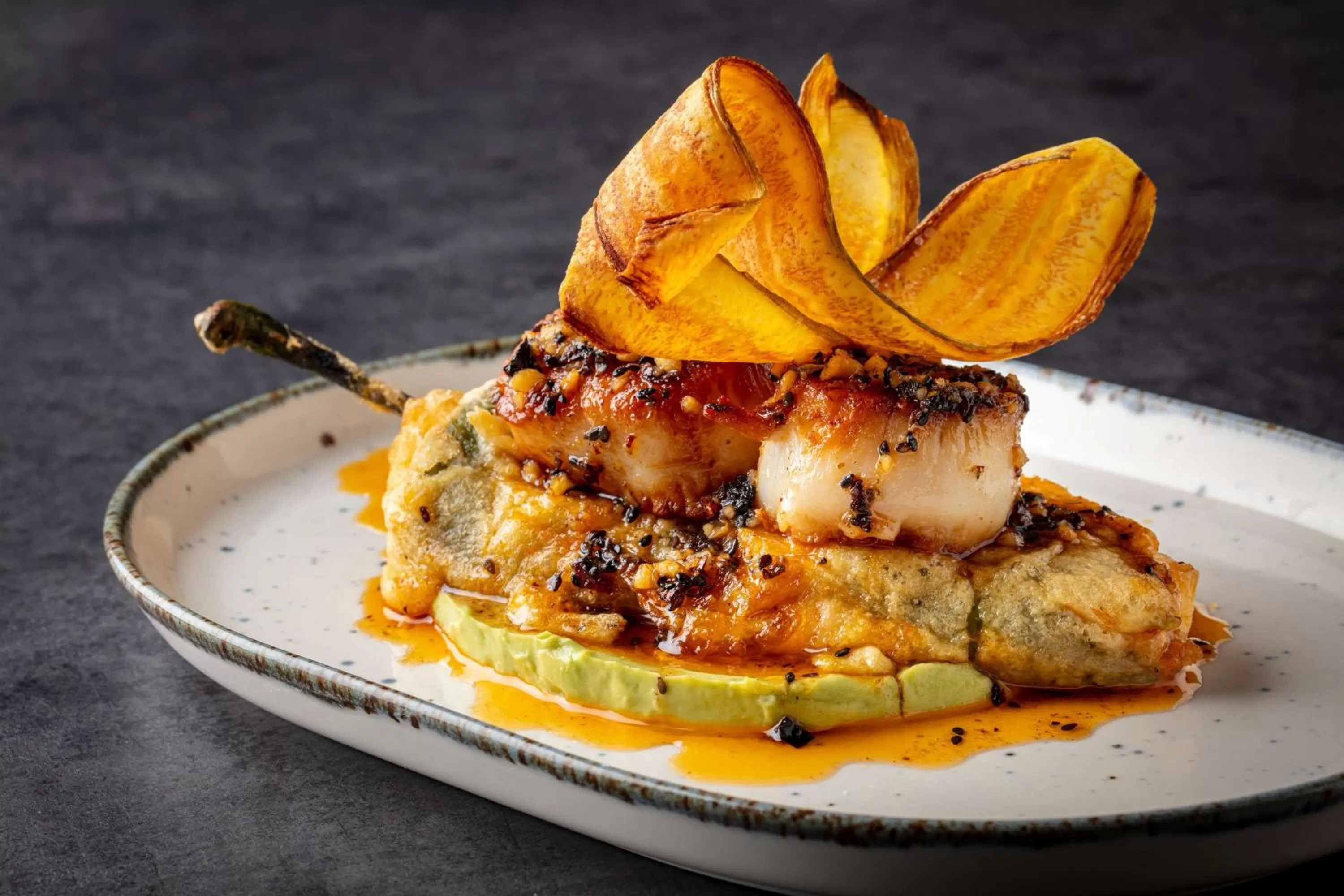 Restaurant/places to eat in The Waterfront Beach Resort, A Hilton Hotel