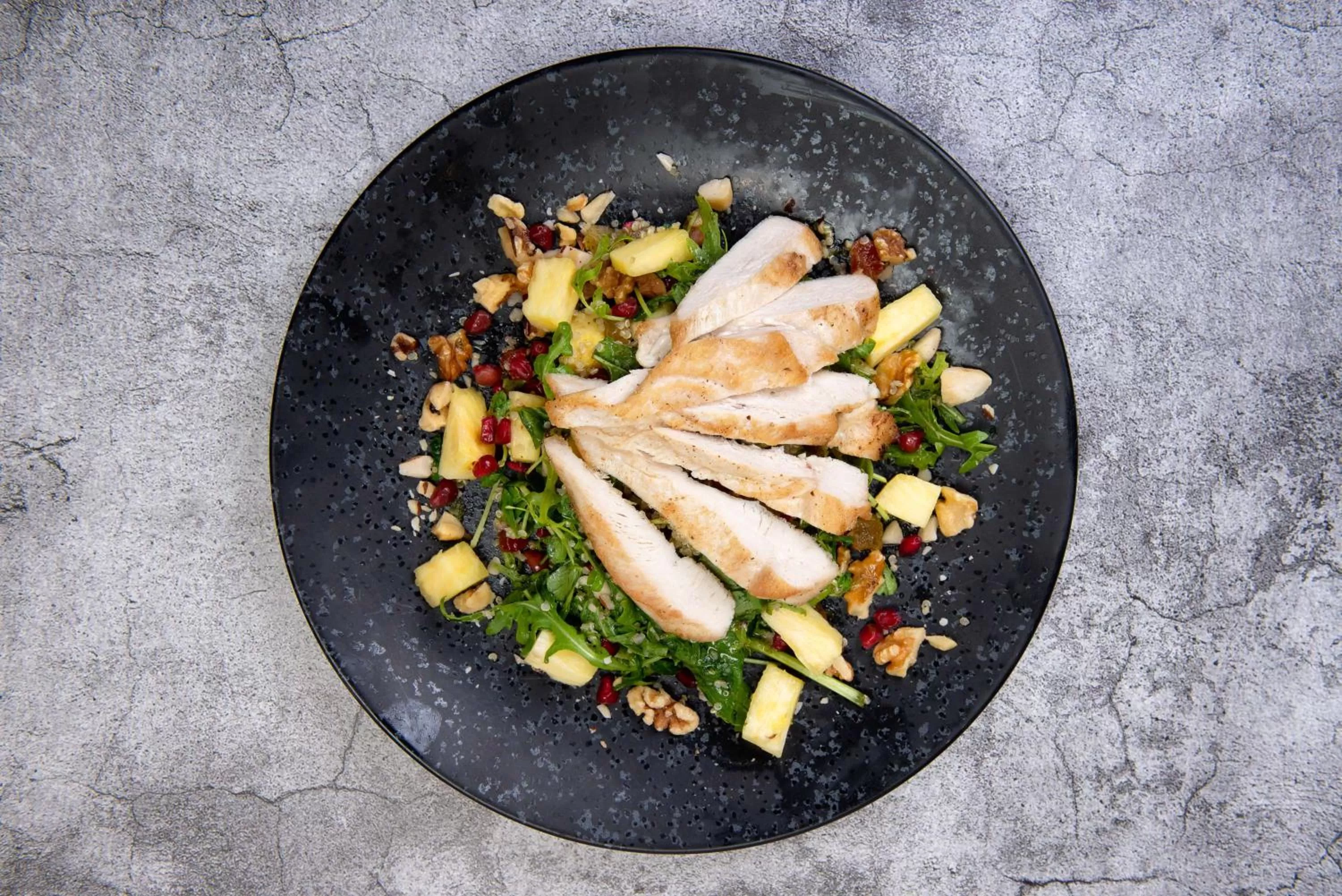 Dining area in Hilton Birmingham Metropole Hotel
