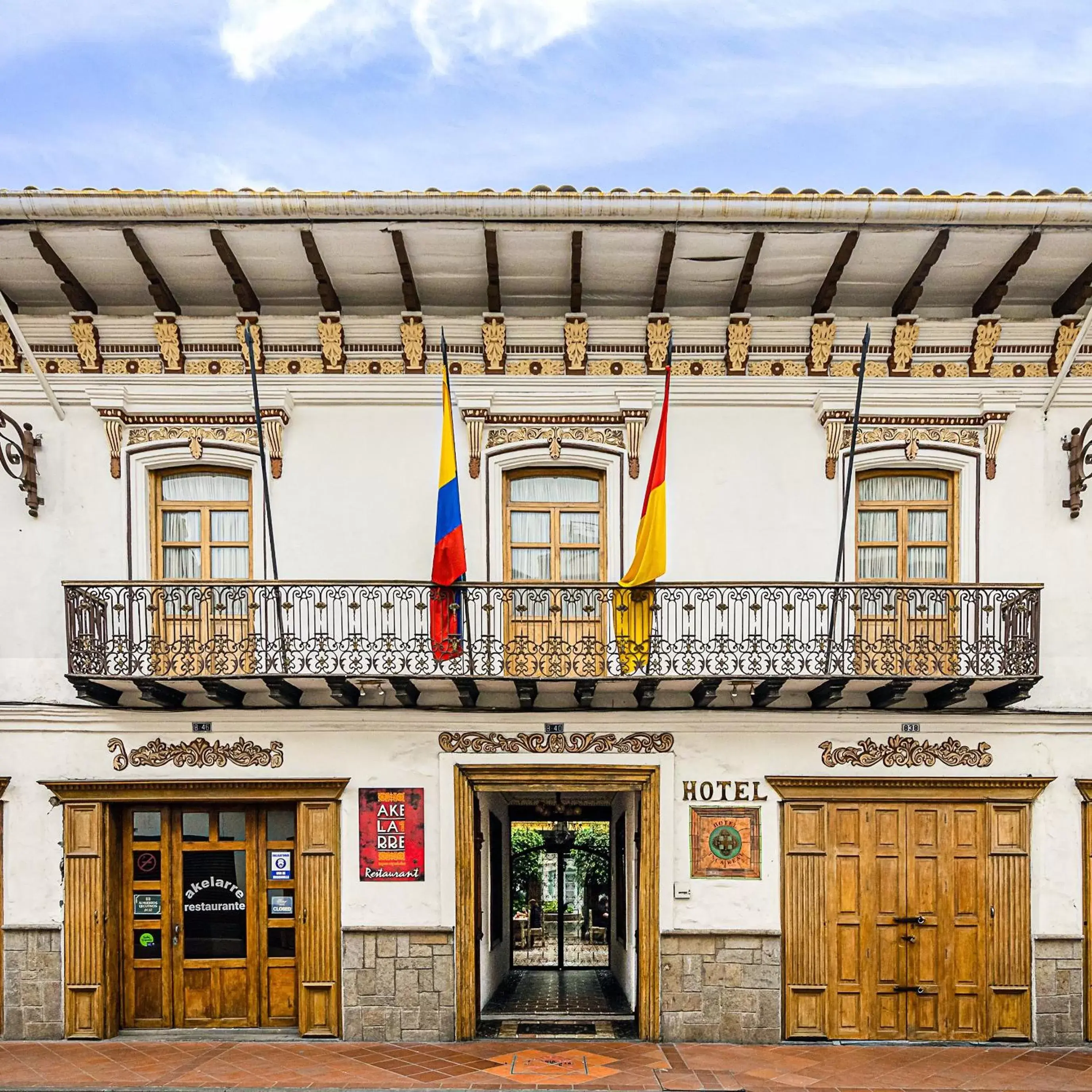 Property Building in Hotel Inca Real