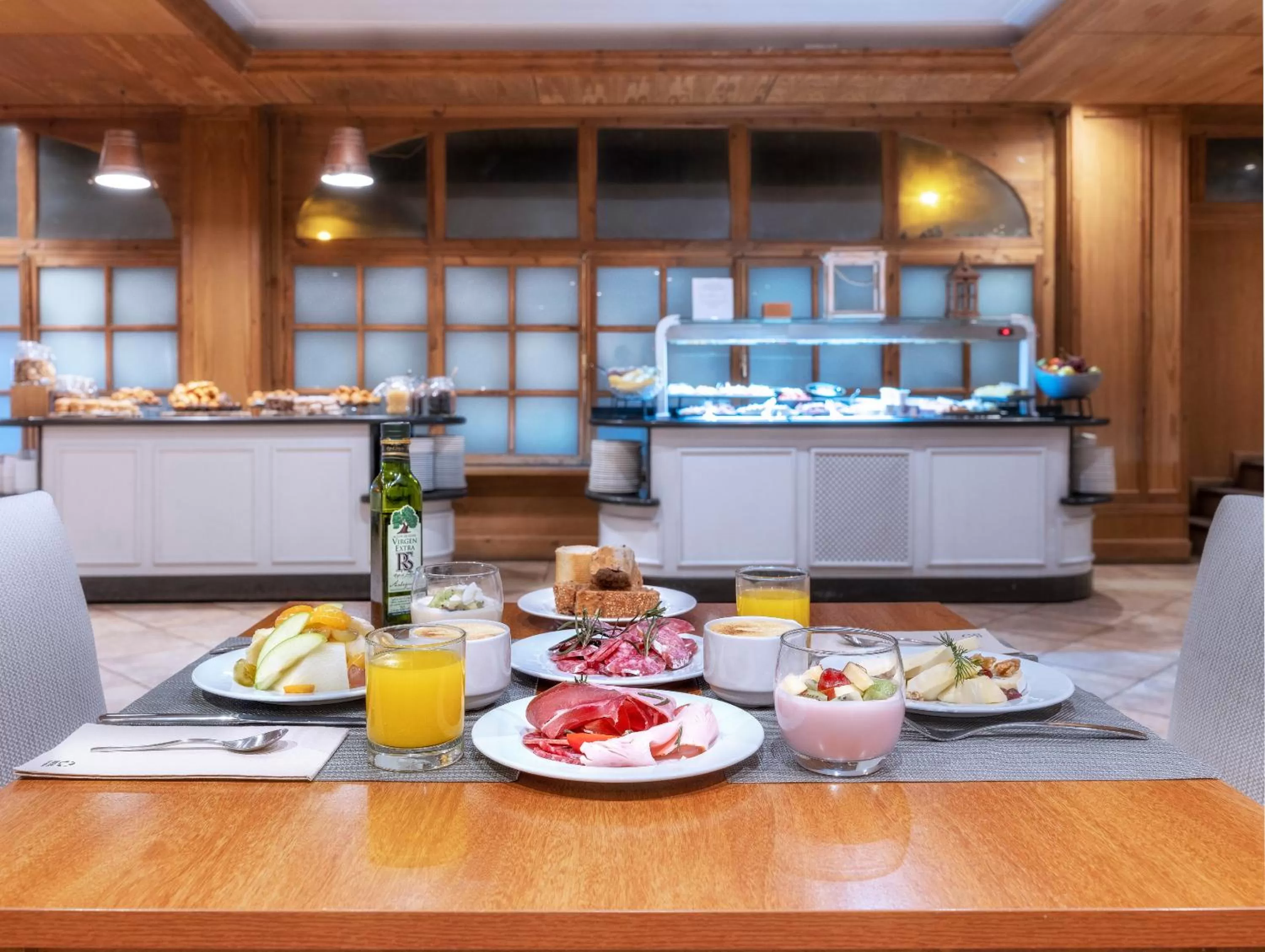 Restaurant/places to eat in Hotel Vielha Val d'Aran, Affiliated by Meliá