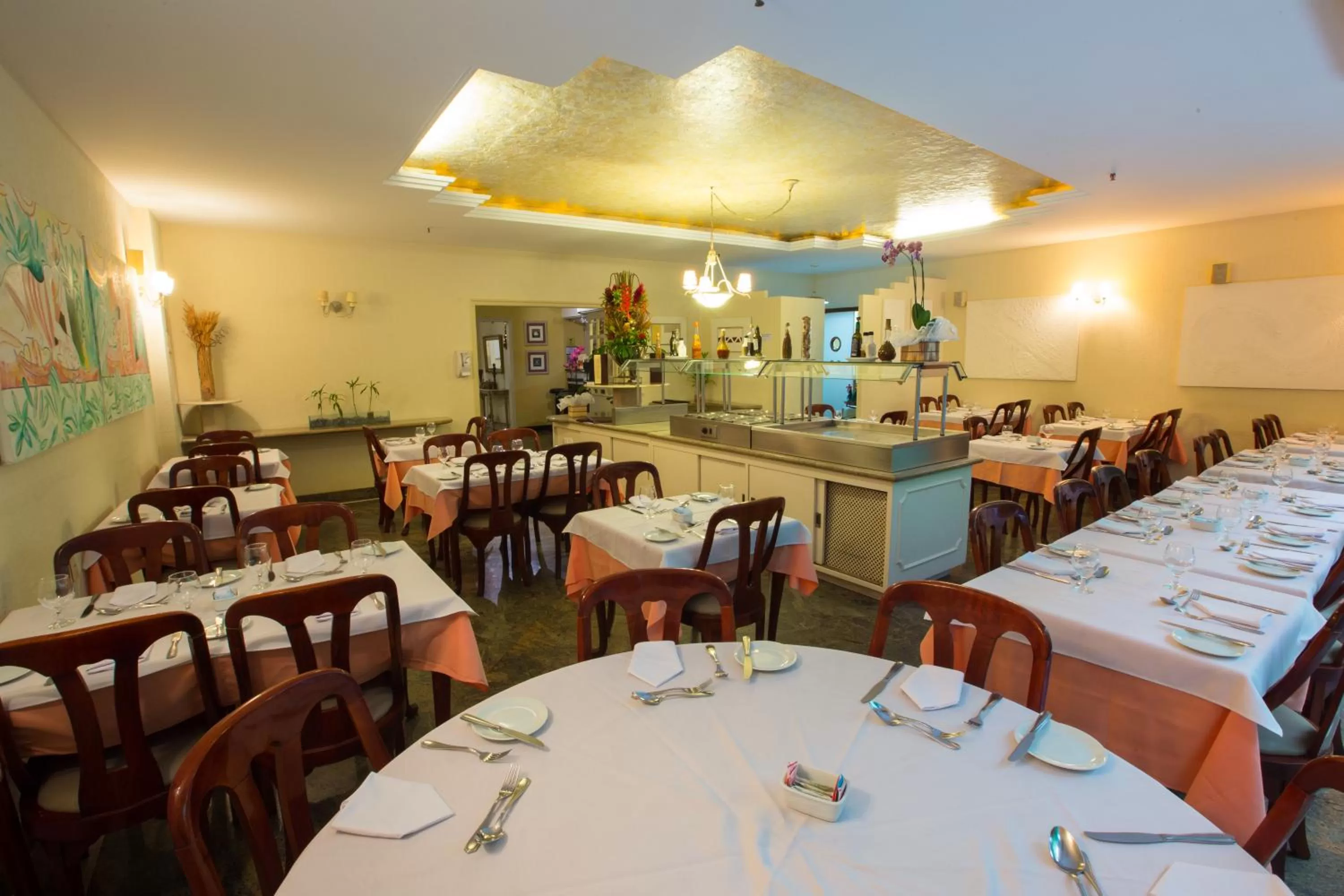 Restaurant/places to eat in Augusto's Copacabana Hotel