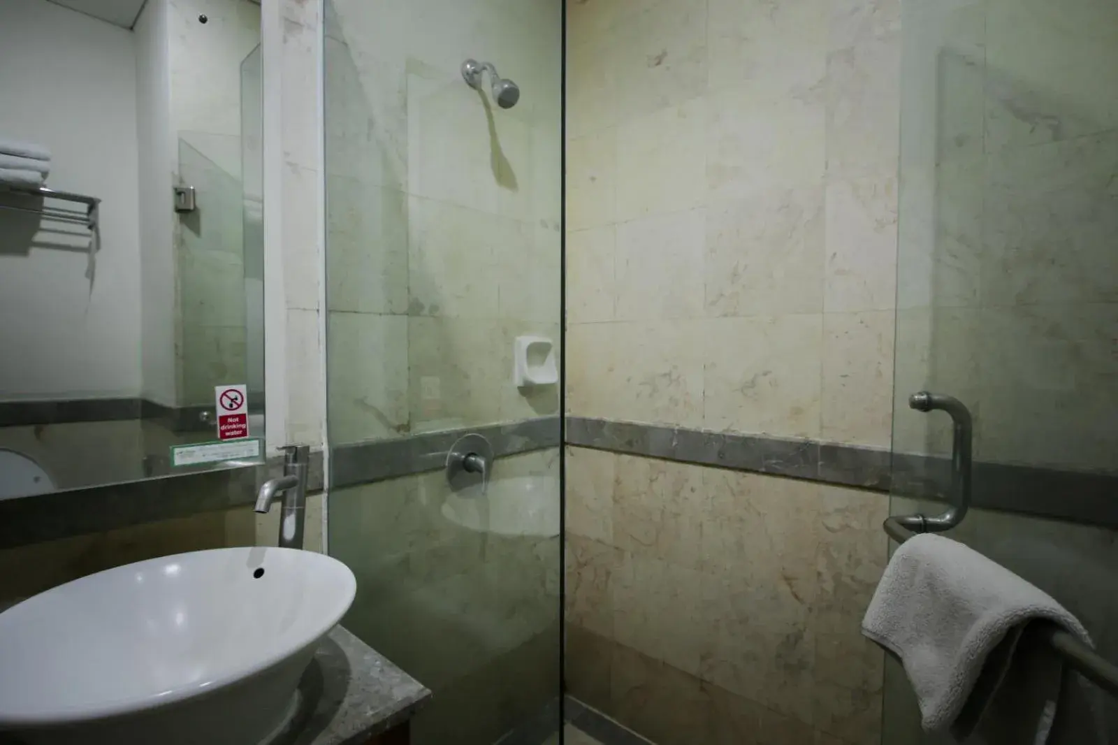 Bathroom in Serela Riau by KAGUM Hotels