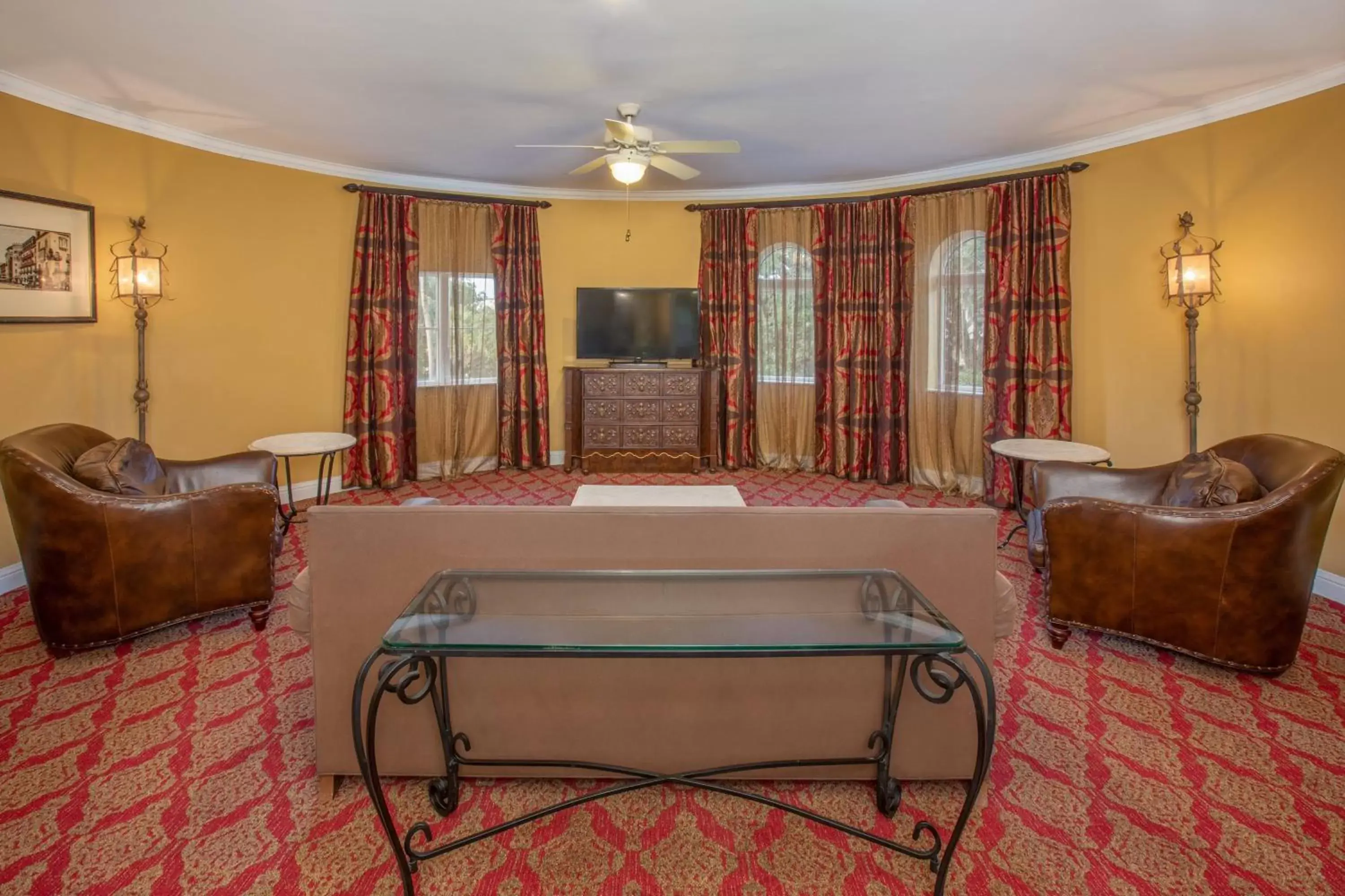 Living room, Seating Area in Casa Monica Resort & Spa, Autograph Collection