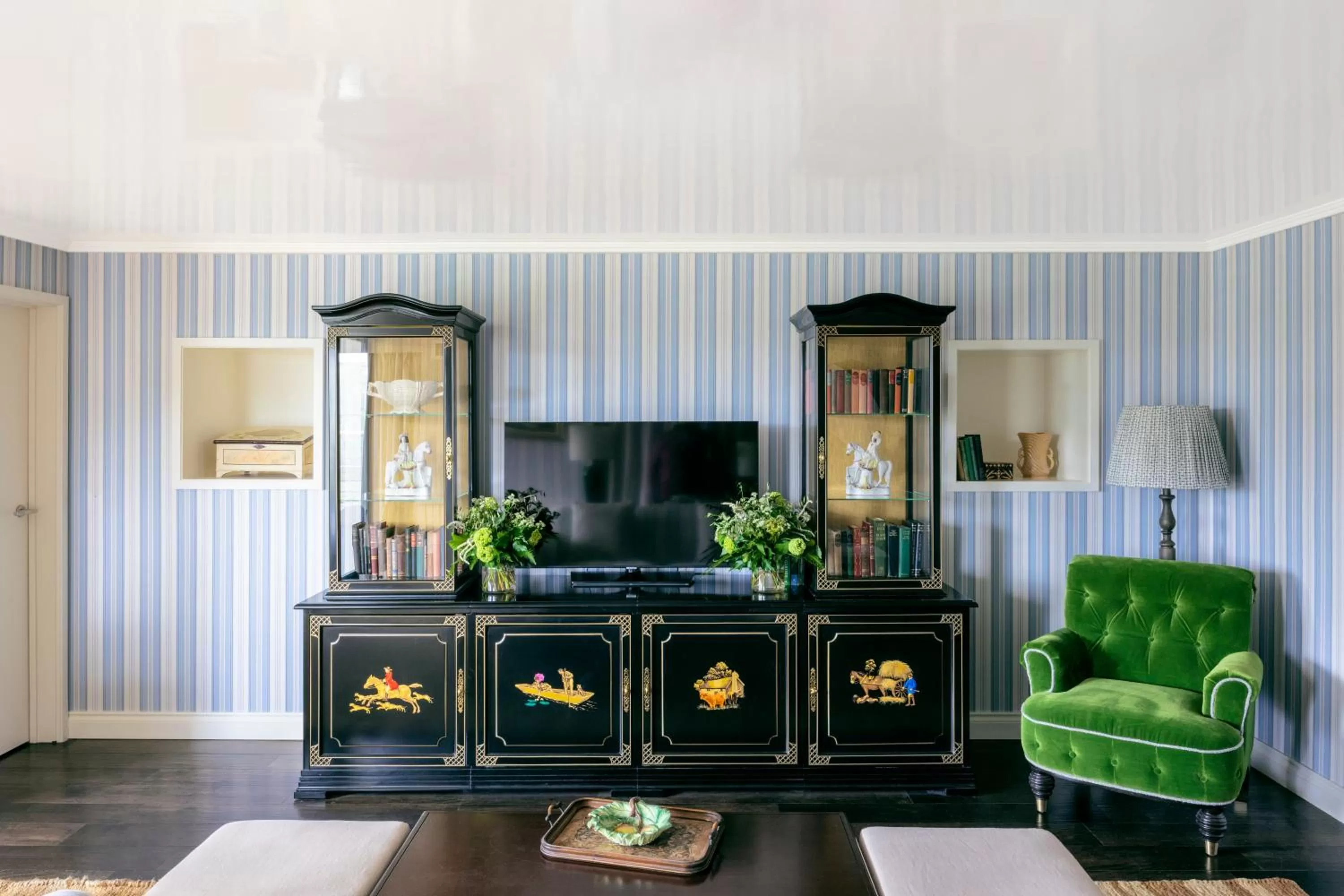 Bedroom in Graduate by Hilton Cambridge