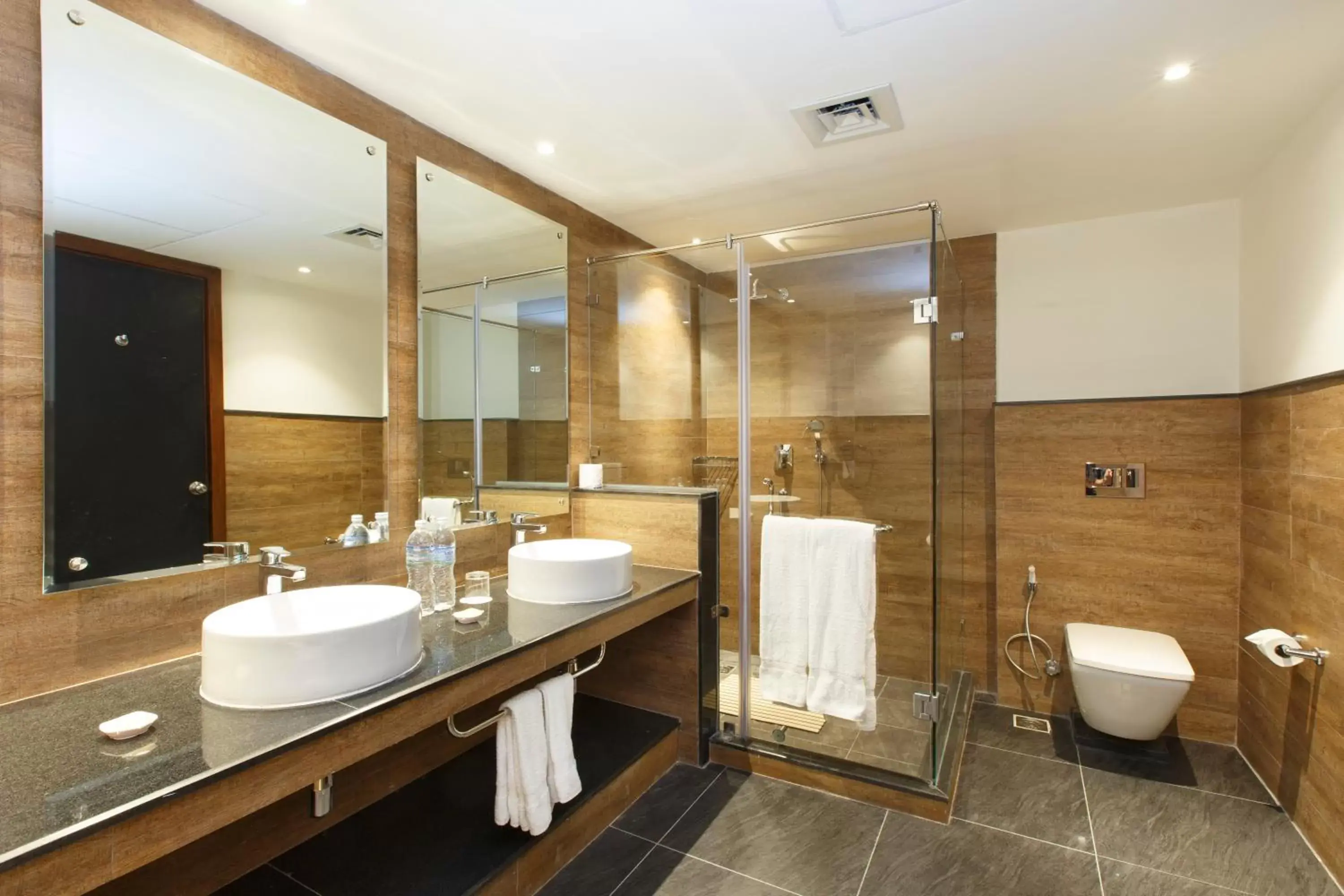 Bathroom in Hotel Ambassador by ACE Hotels