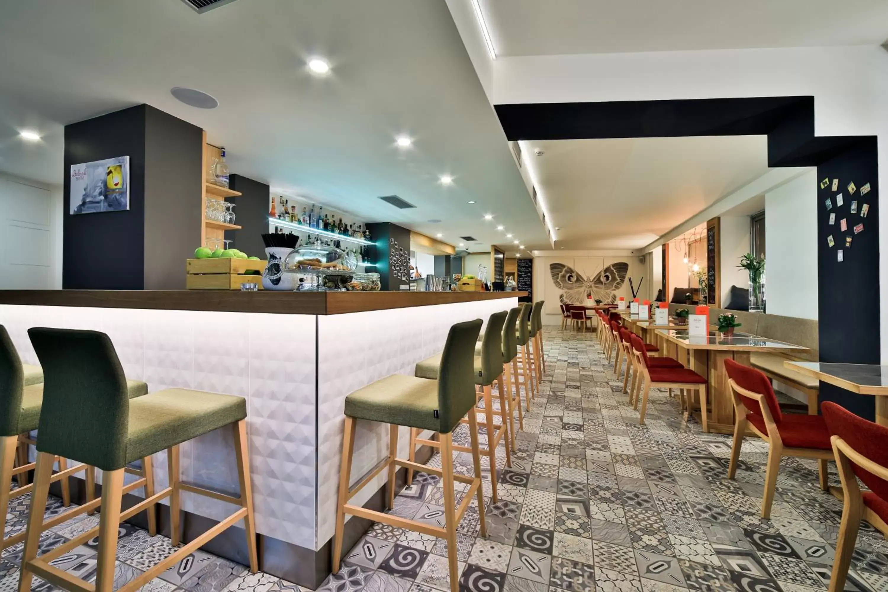 Restaurant/places to eat in Belvedere Restaurant/places to eat in Belvedere