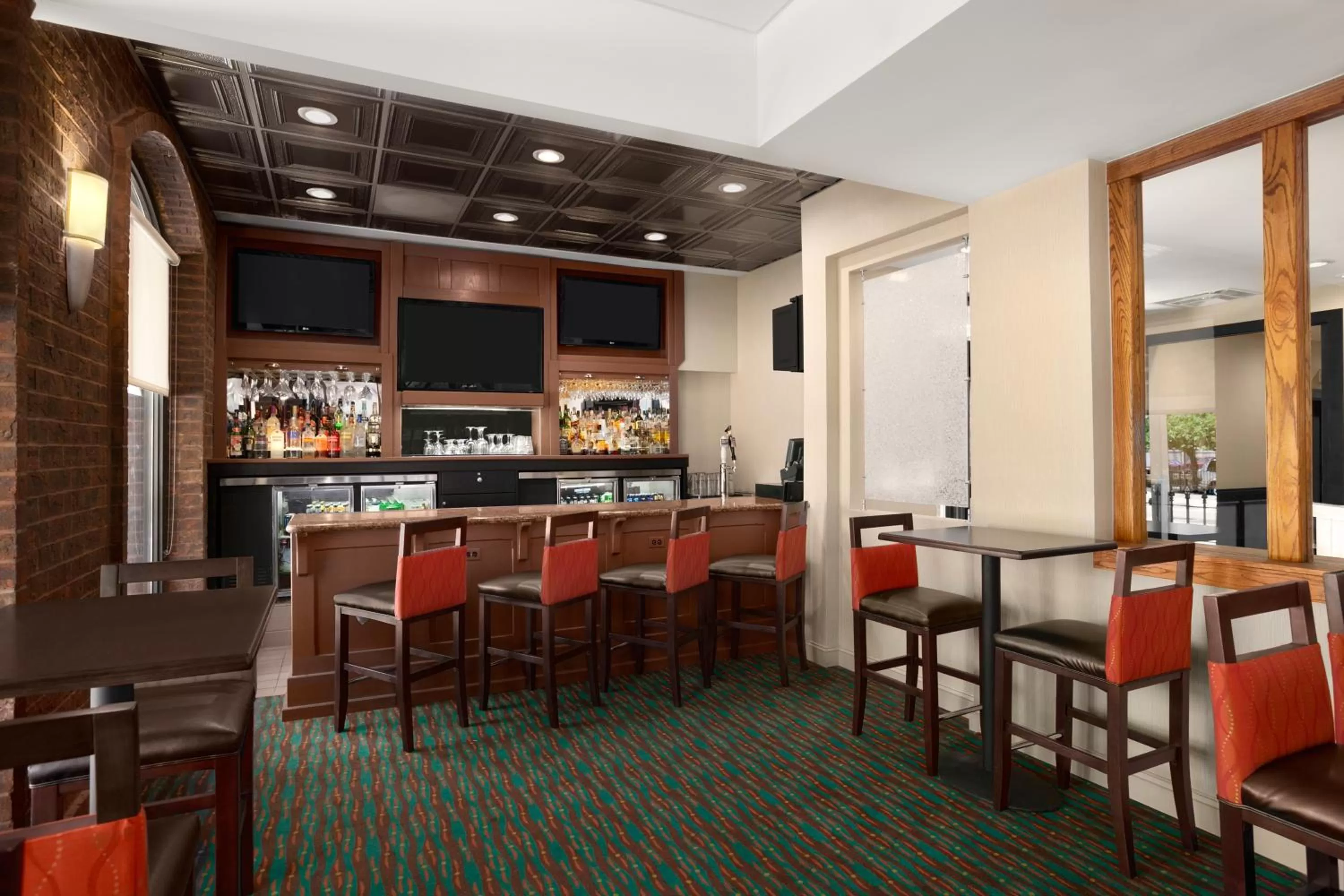 Restaurant/places to eat in Days Inn by Wyndham Baltimore Inner Harbor