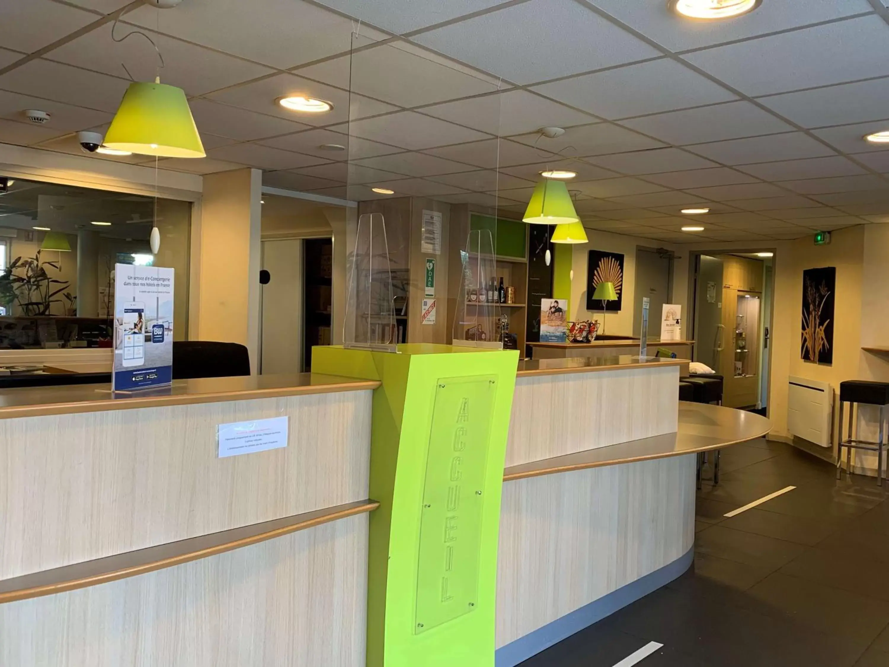 Lobby or reception, Lobby/Reception in Sure Hotel by Best Western Nantes Saint-Herblain