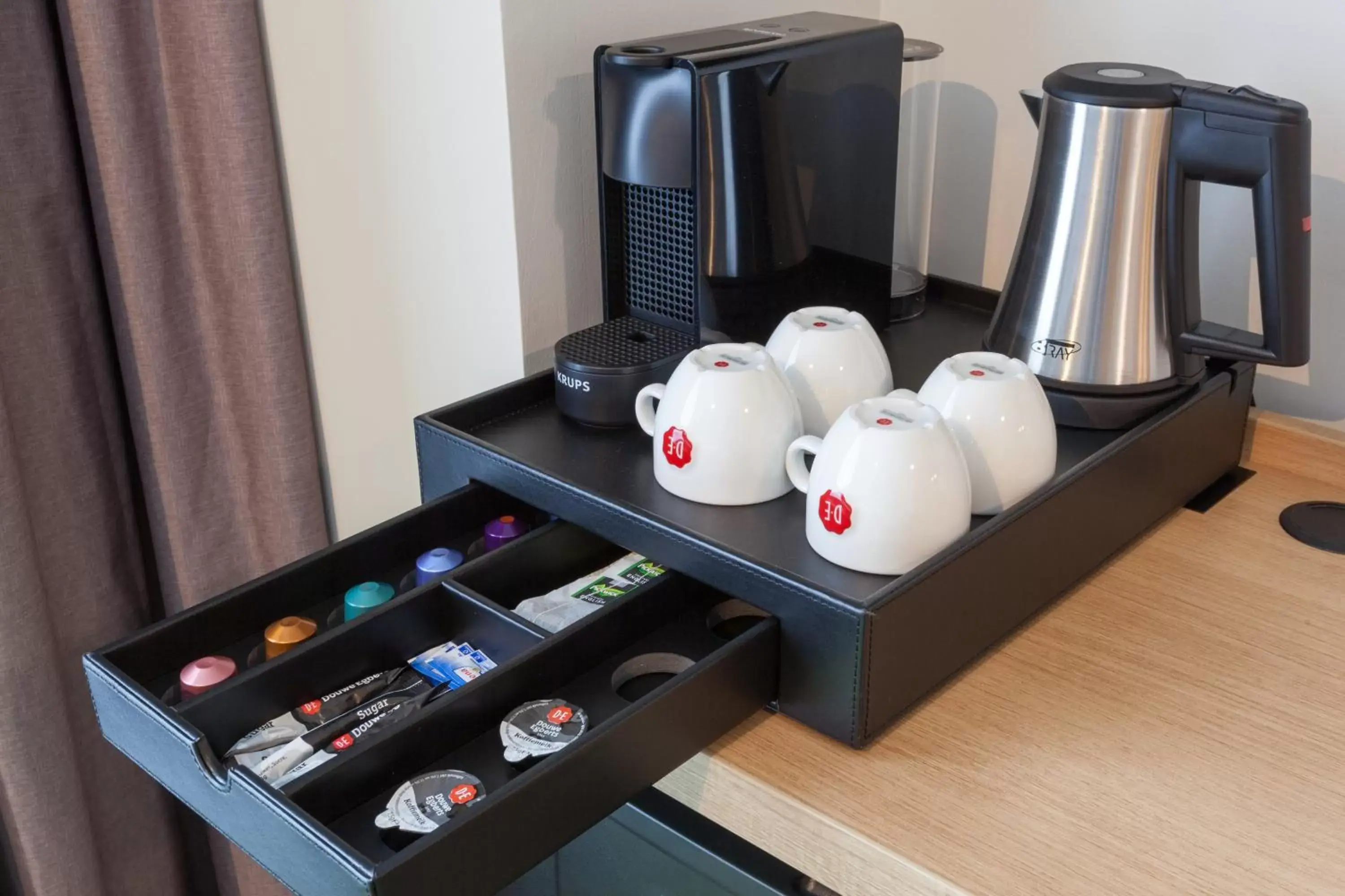 Coffee/tea facilities in Best Western Plus Hotel Amstelveen