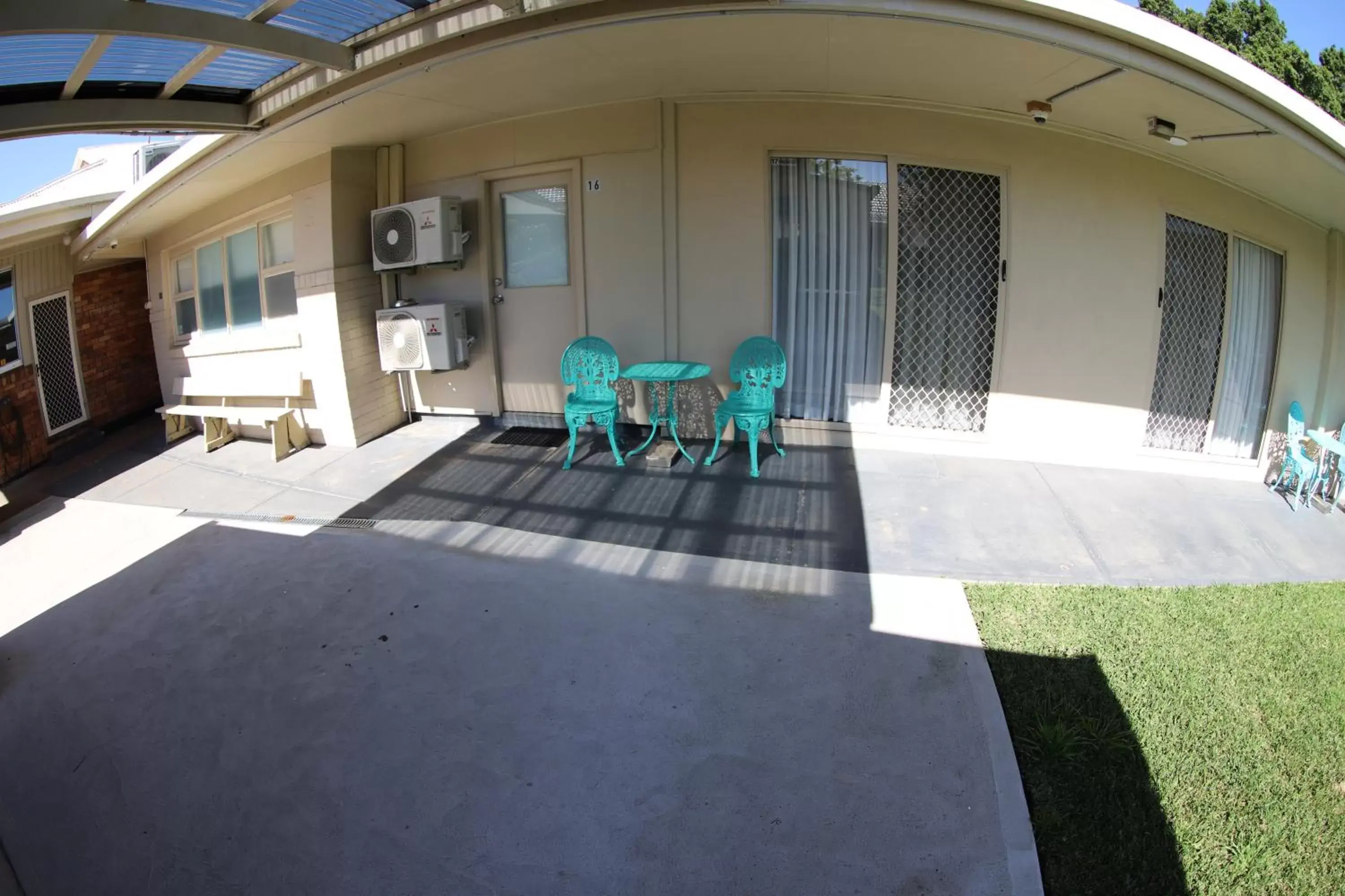 Patio in Sleepy Hill Motor Inn