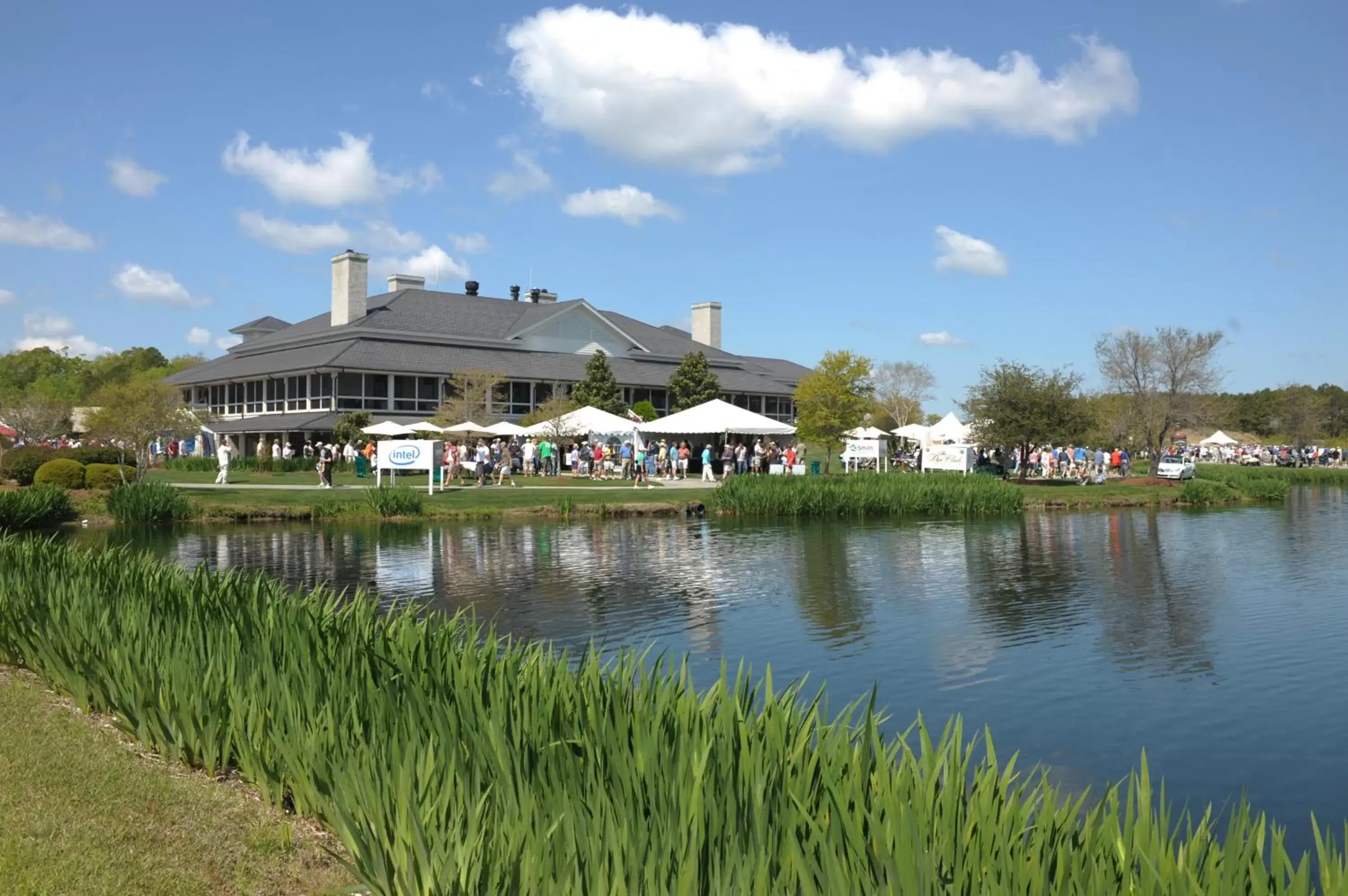 Golfcourse in Barefoot Resort Golf & Yacht Club Villas