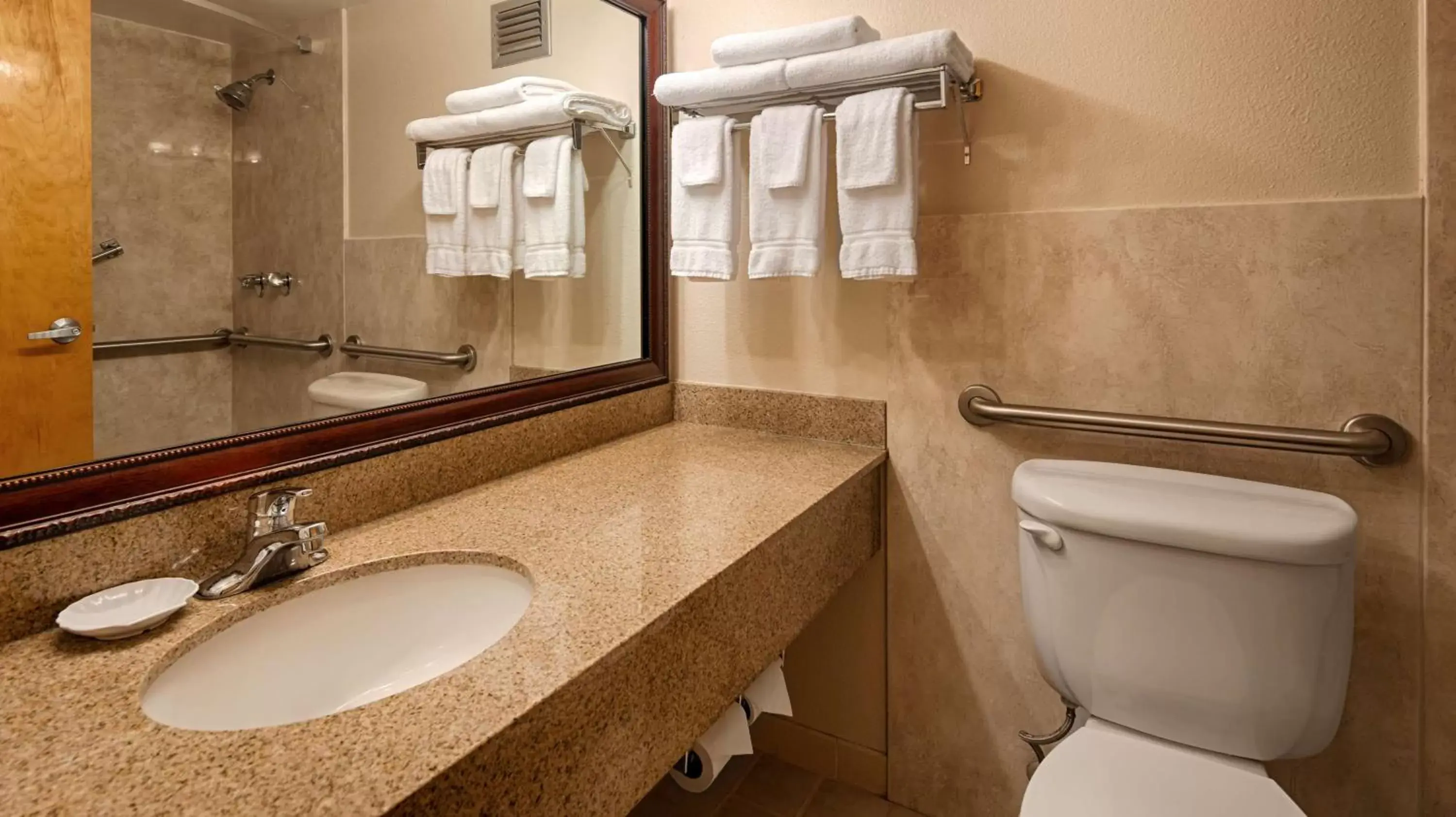 Photo of the whole room, Bathroom in Baymont Inn & Suites
