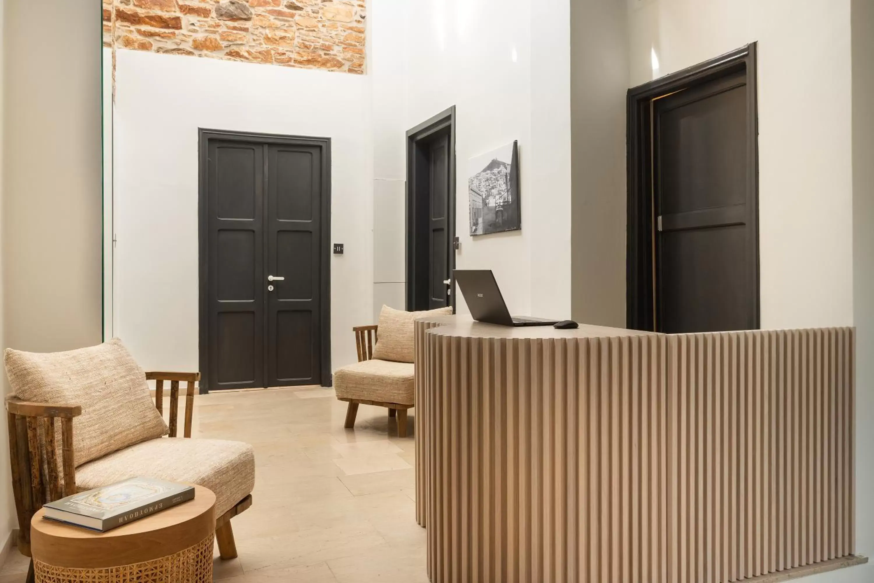 Lobby or reception, Seating Area in SYROS SOUL LUXURY SUITES