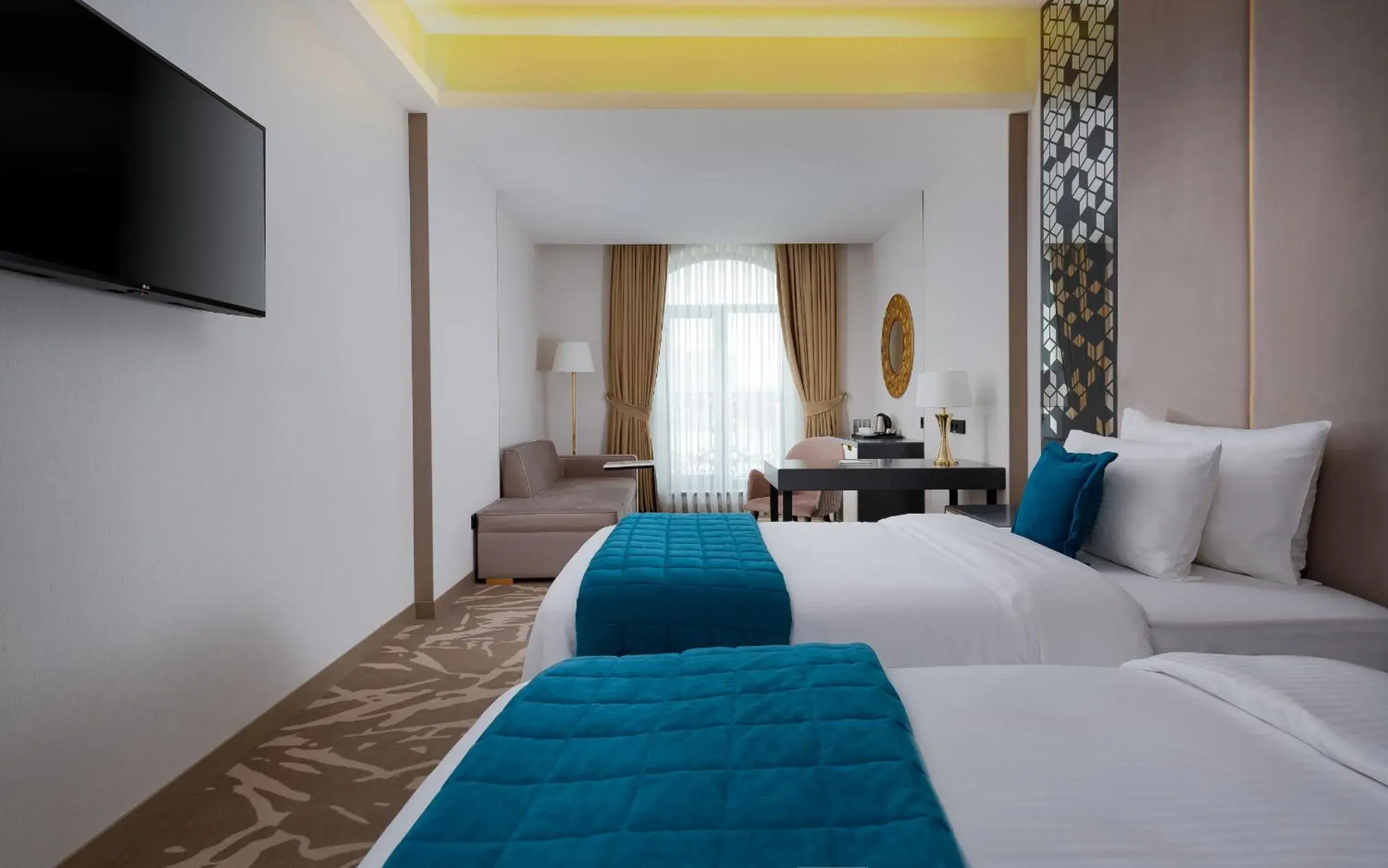 Bed in Mercure Tashkent