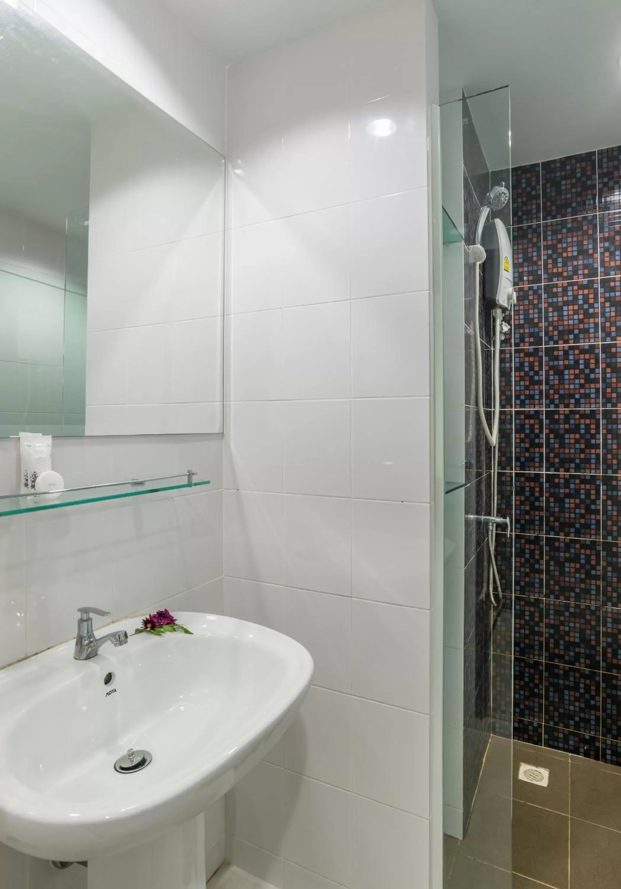 Shower, Bathroom in Aonang Silver Orchid Resort