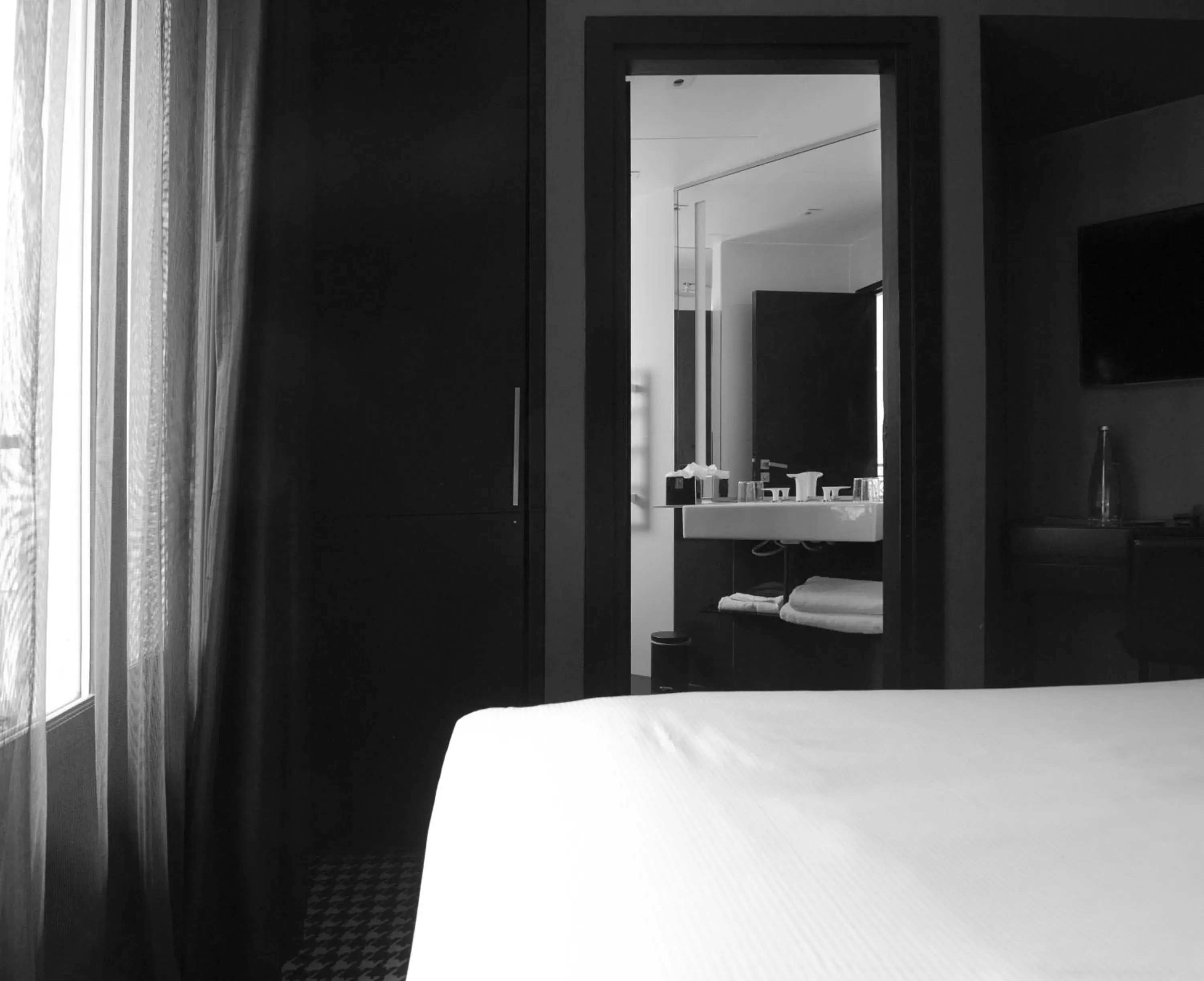 Bedroom, Bed in Hôtel Félicien by Elegancia
