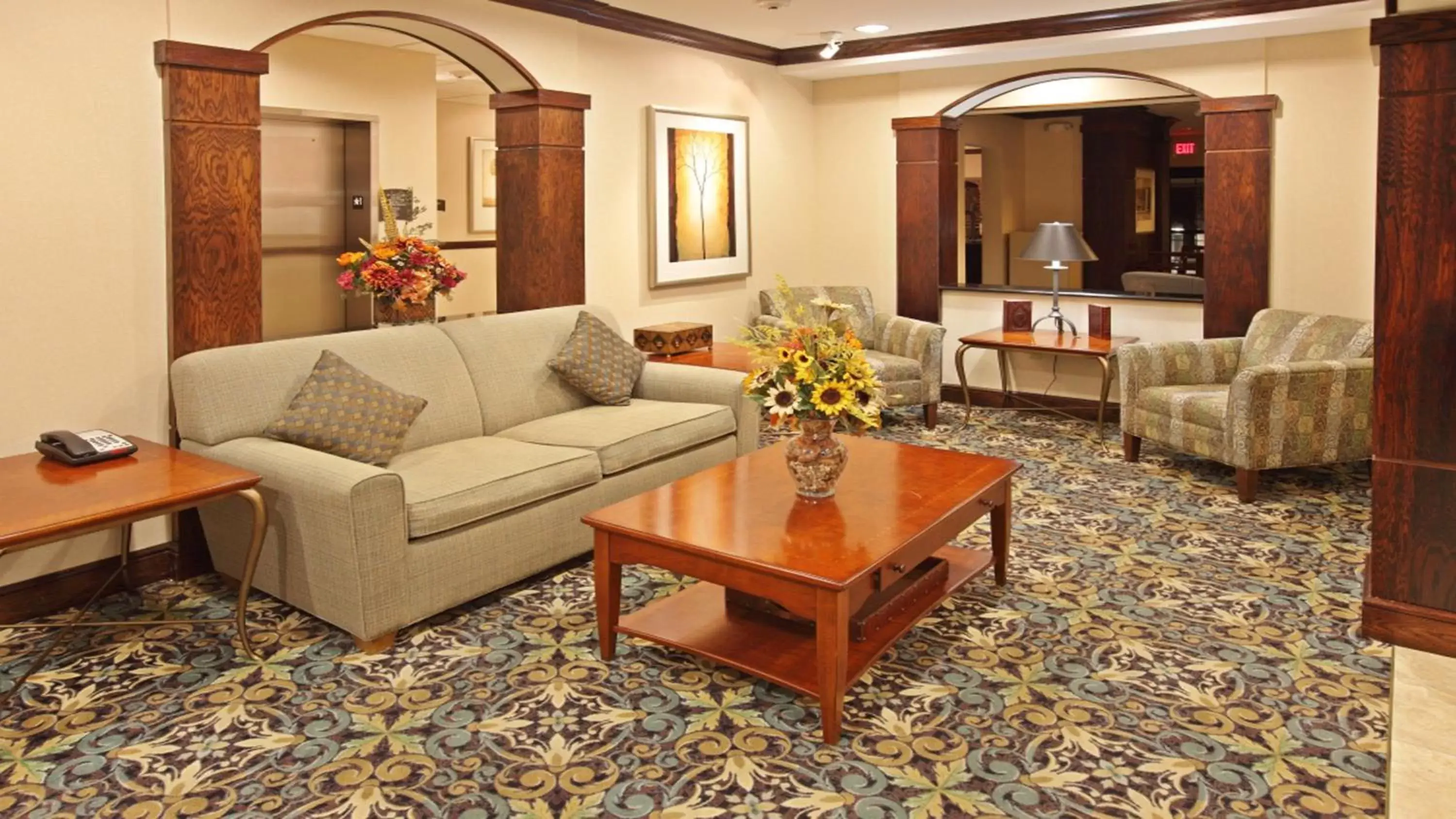 Property building, Seating Area in Staybridge Suites Hot Springs, an IHG Hotel