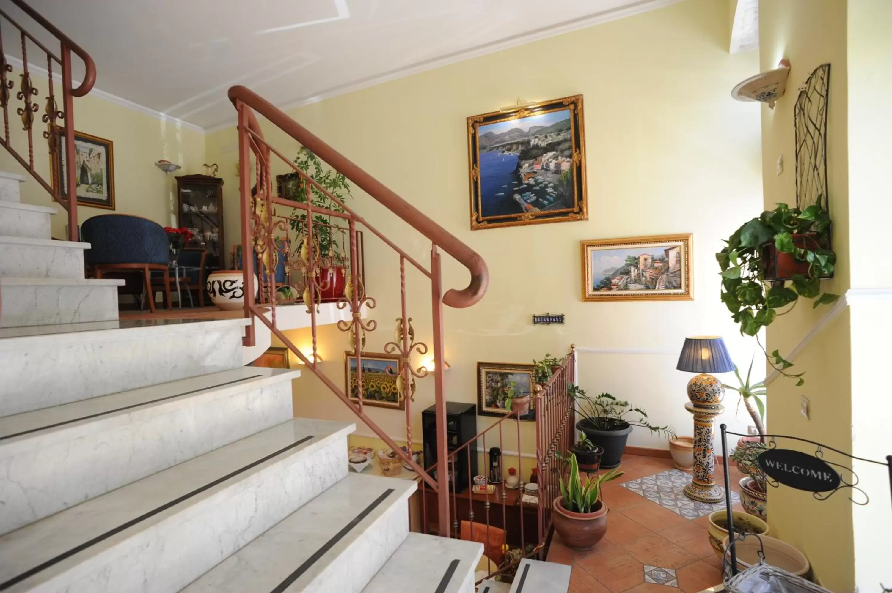 Decorative detail, Lobby/Reception in Hotel Mediterraneo