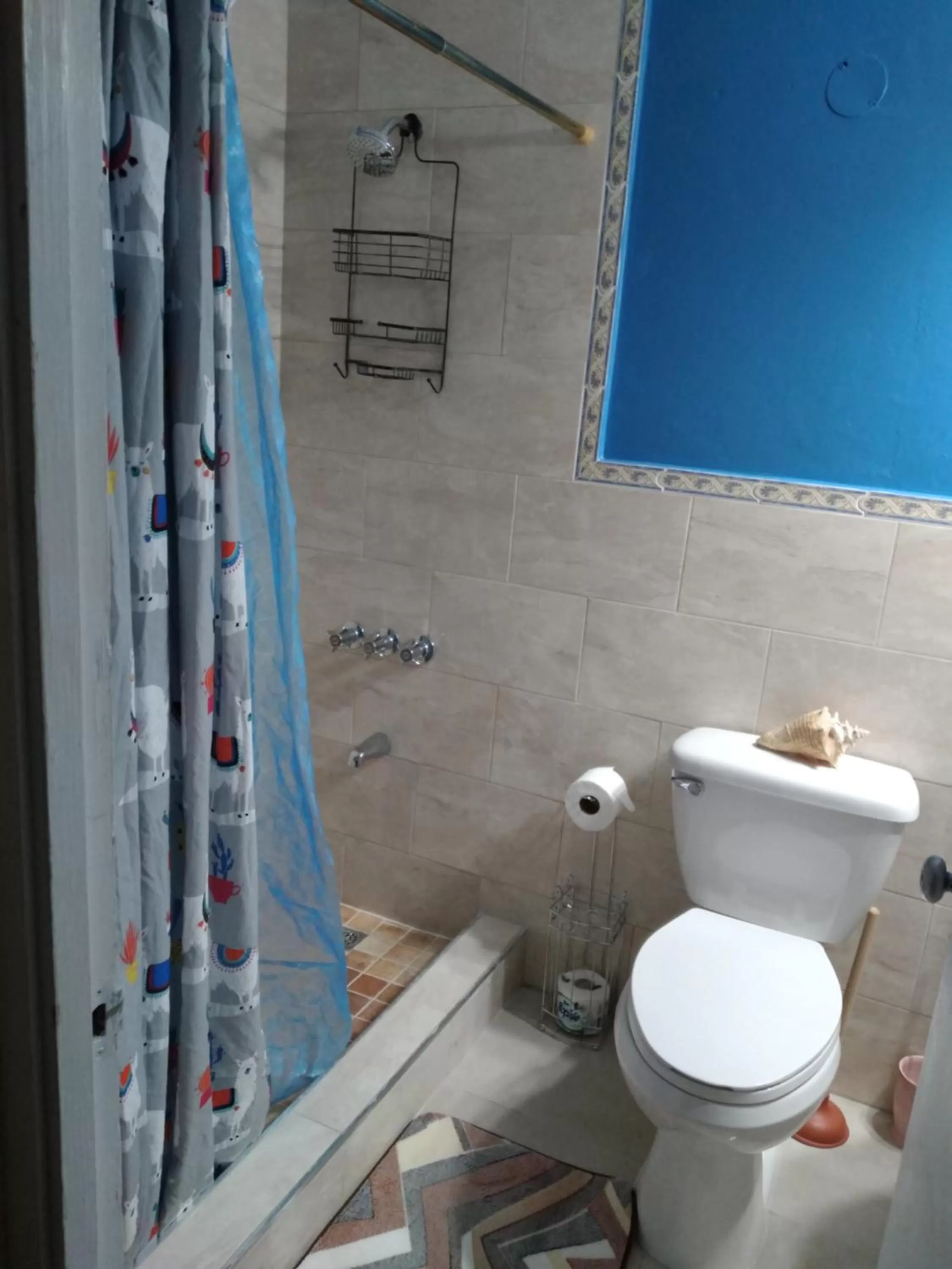 Bathroom in Seacastles by the beach/pool