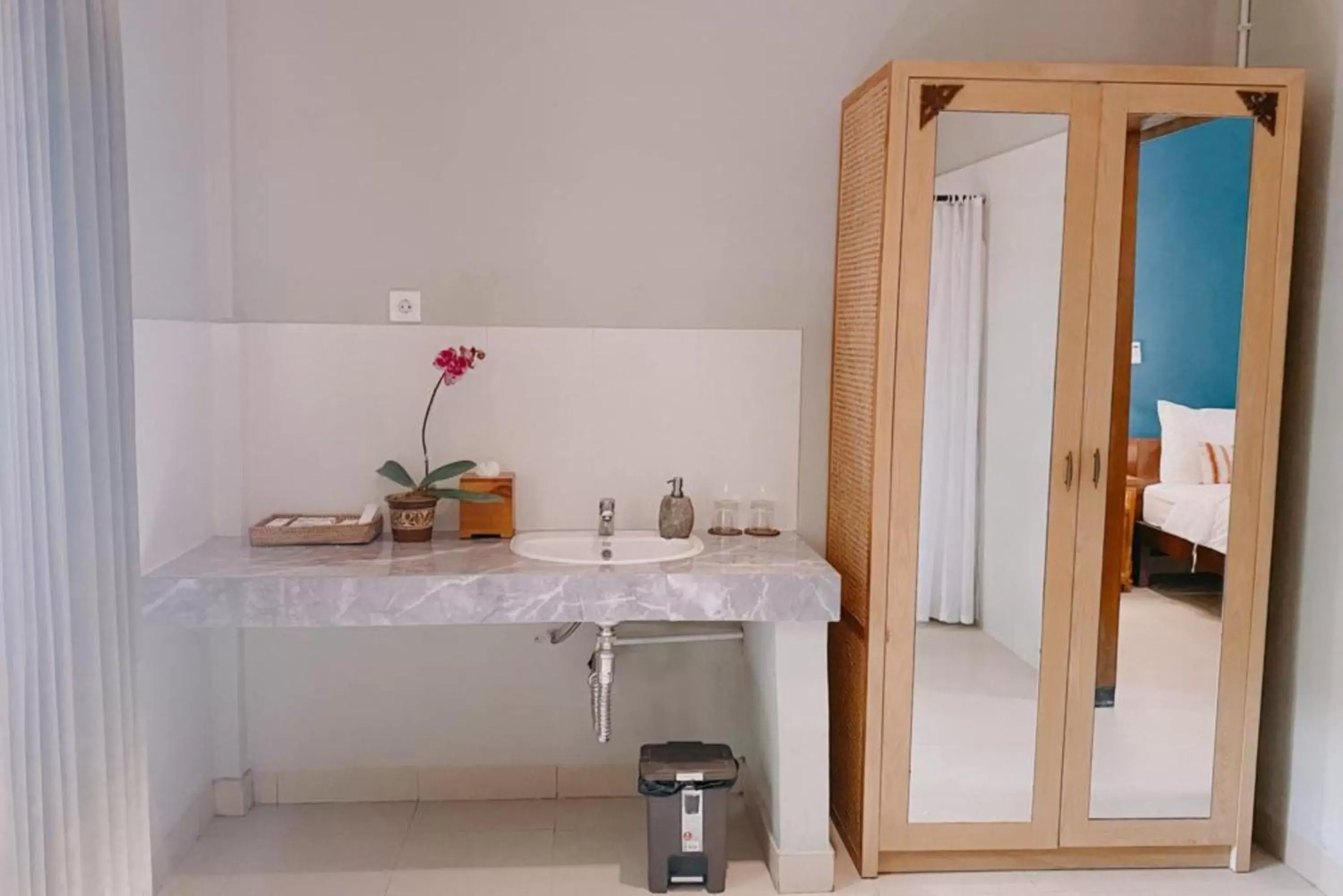Toilet, Kitchen/Kitchenette in Menzel Ubud