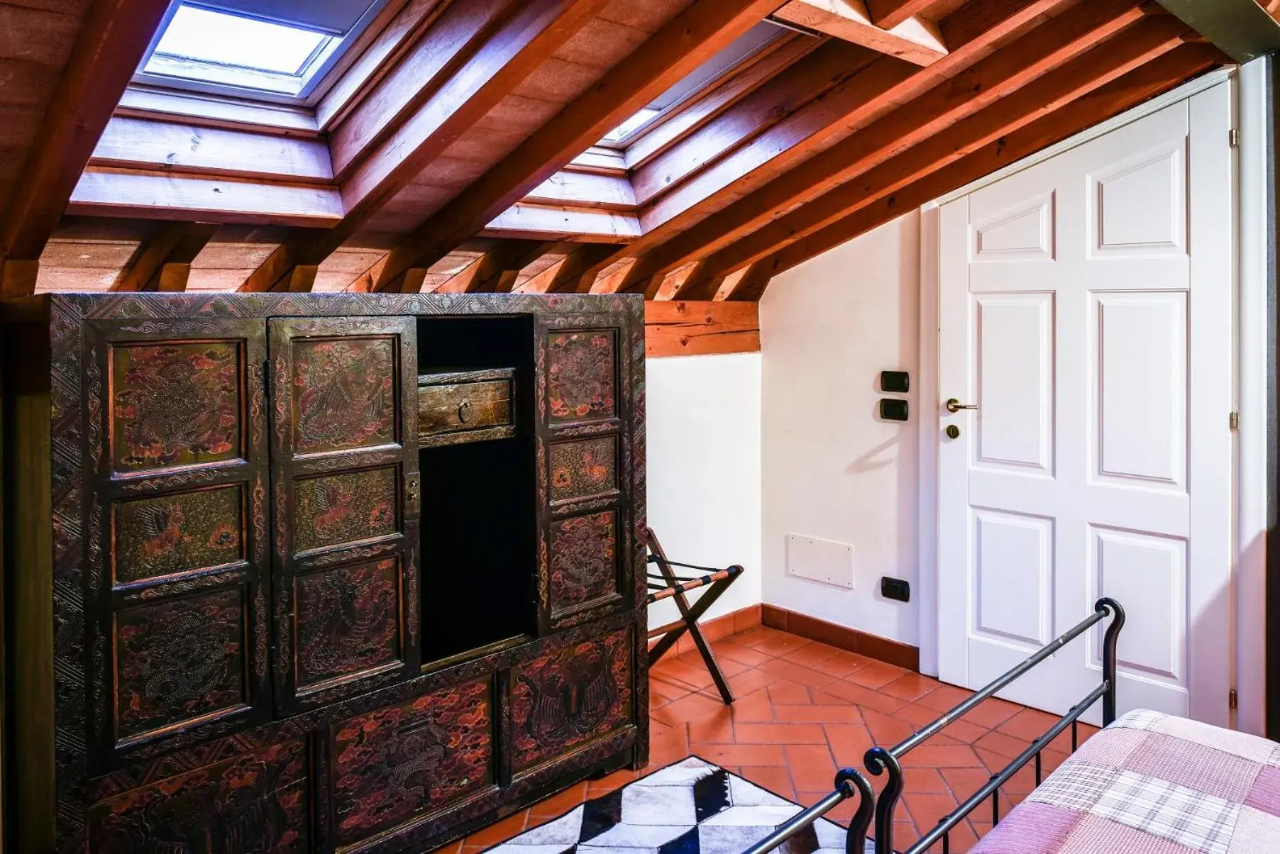 wardrobe, Bed in Residence ANTICO SAN ZENO centro storico wardrobe, Bed in Residence ANTICO SAN ZENO centro storico