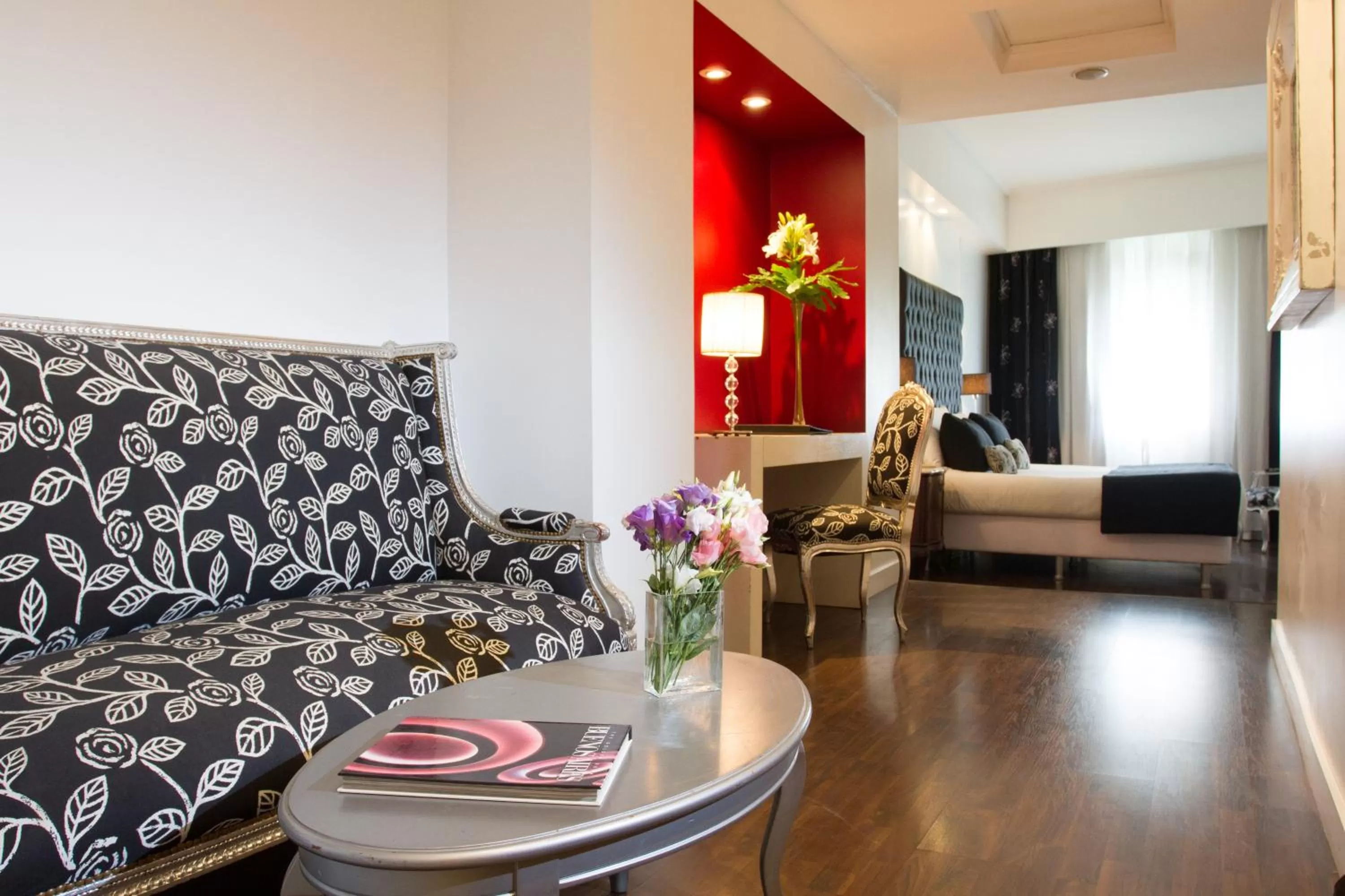 Photo of the whole room, Seating Area in Le Cinque Lusso Recoleta