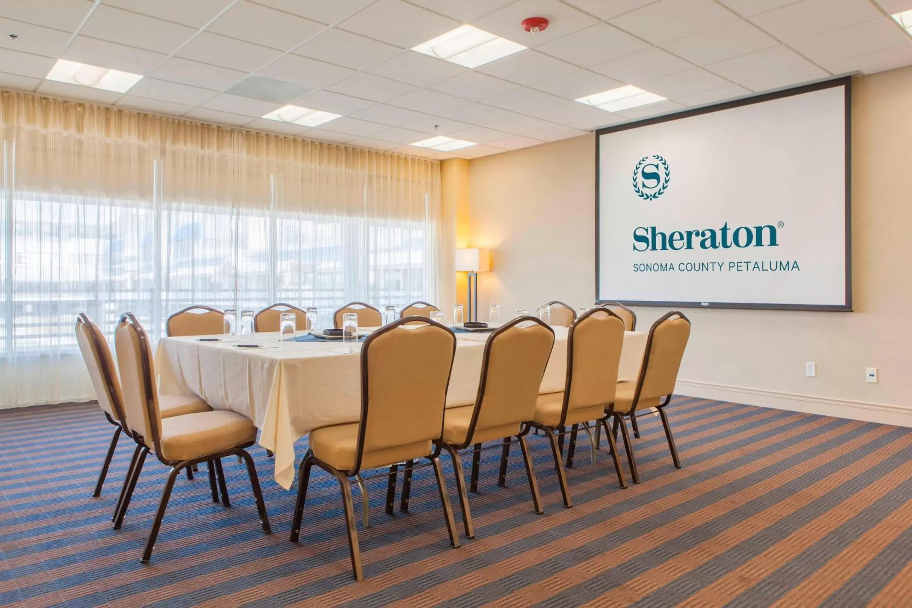 Meeting/conference room in Sheraton Sonoma Wine Country Petaluma