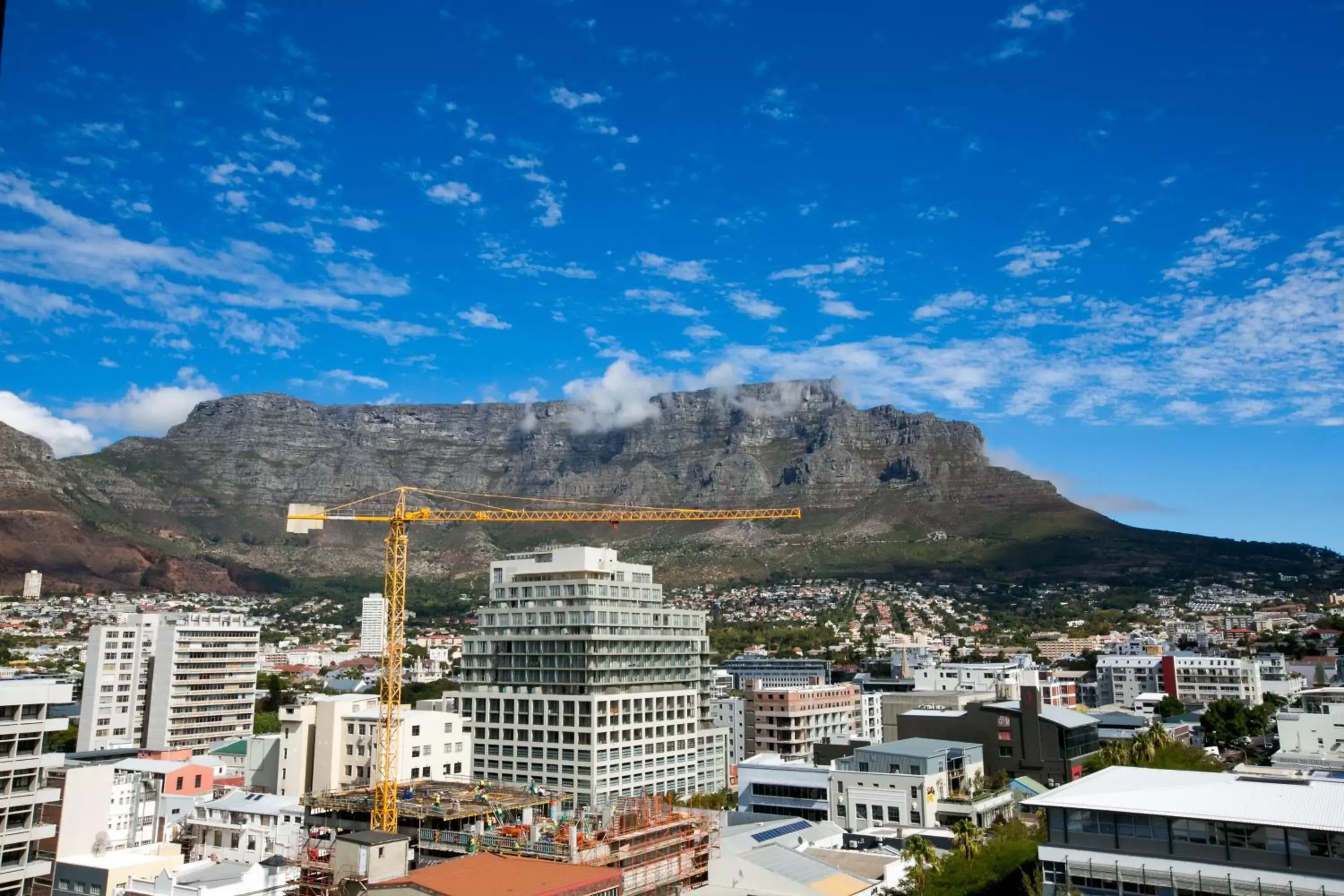 Mountain view in Cape Town Lodge Hotel