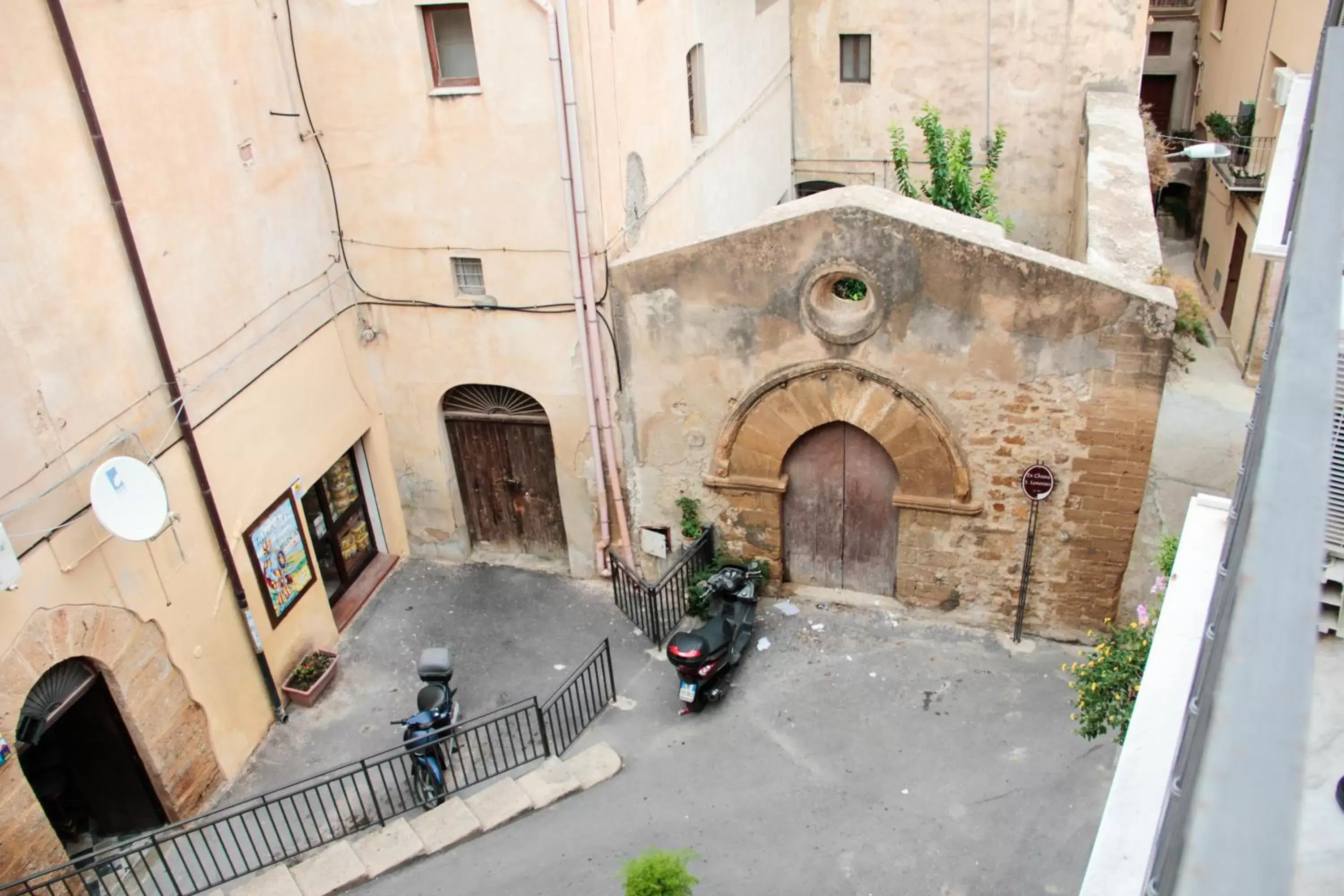 Street view, Nearby Landmark in B&B Porta Bagni