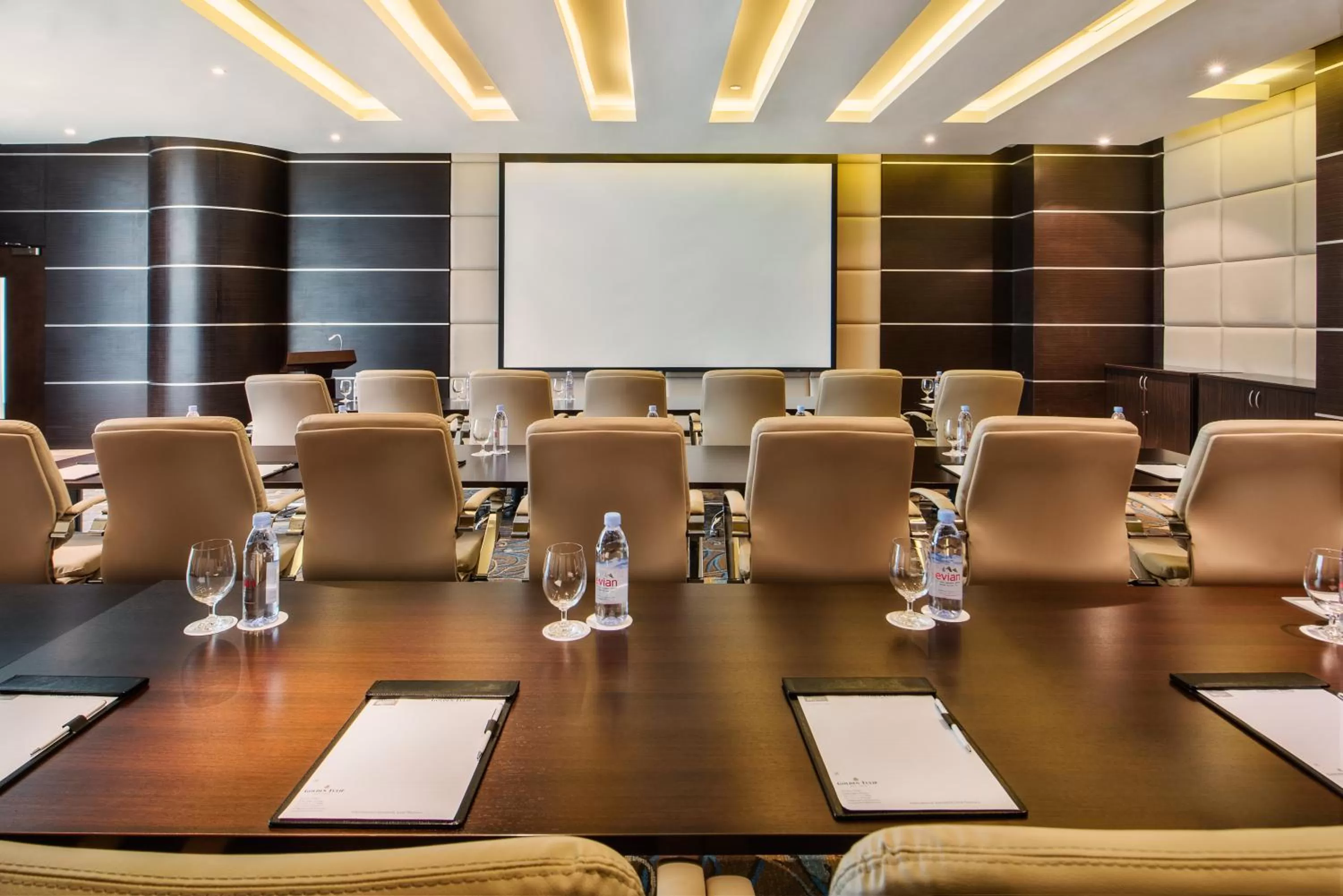 Meeting/conference room in Golden Tulip Doha Hotel