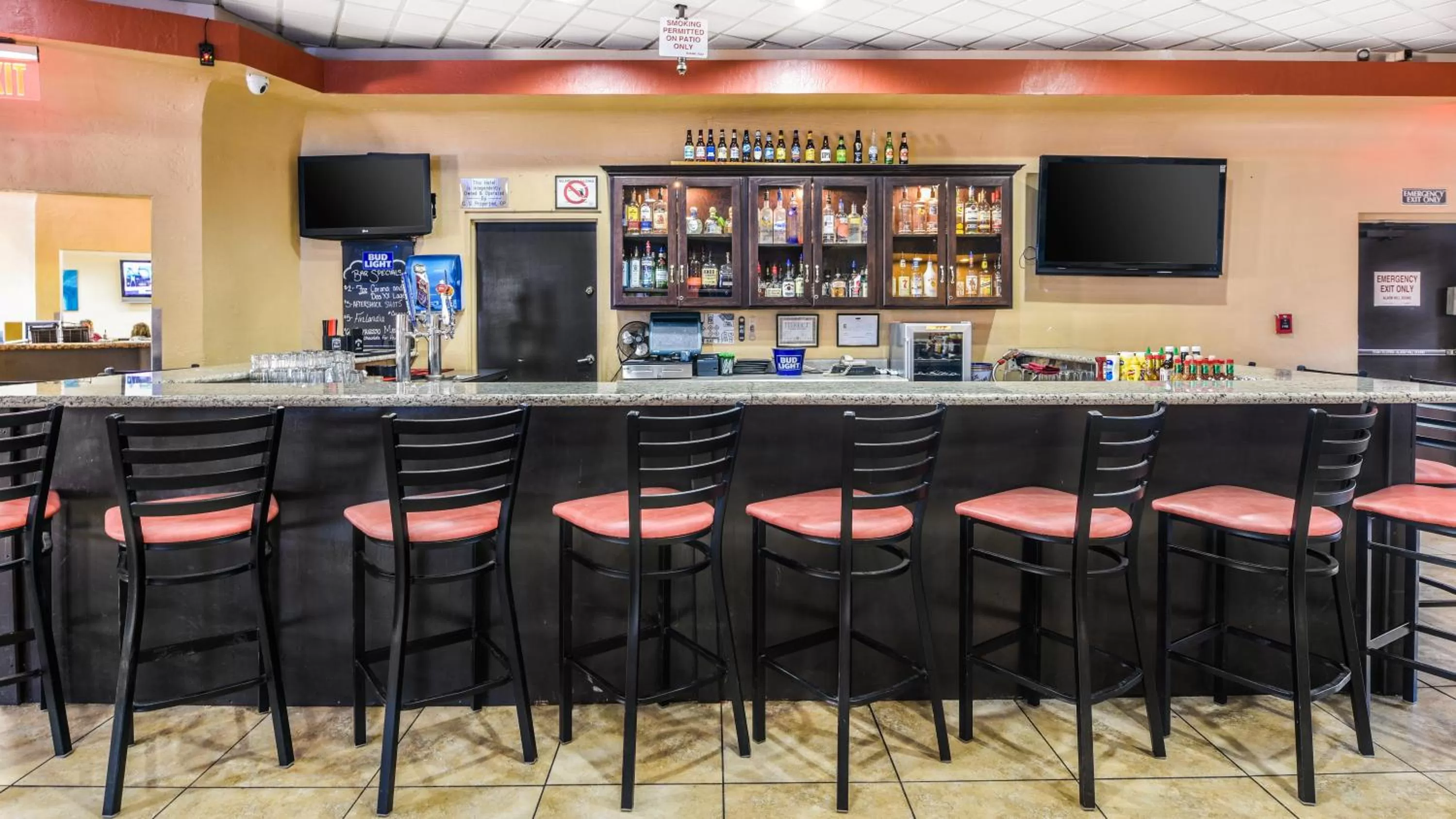 Lounge or bar in Radisson Hotel Casa Grande